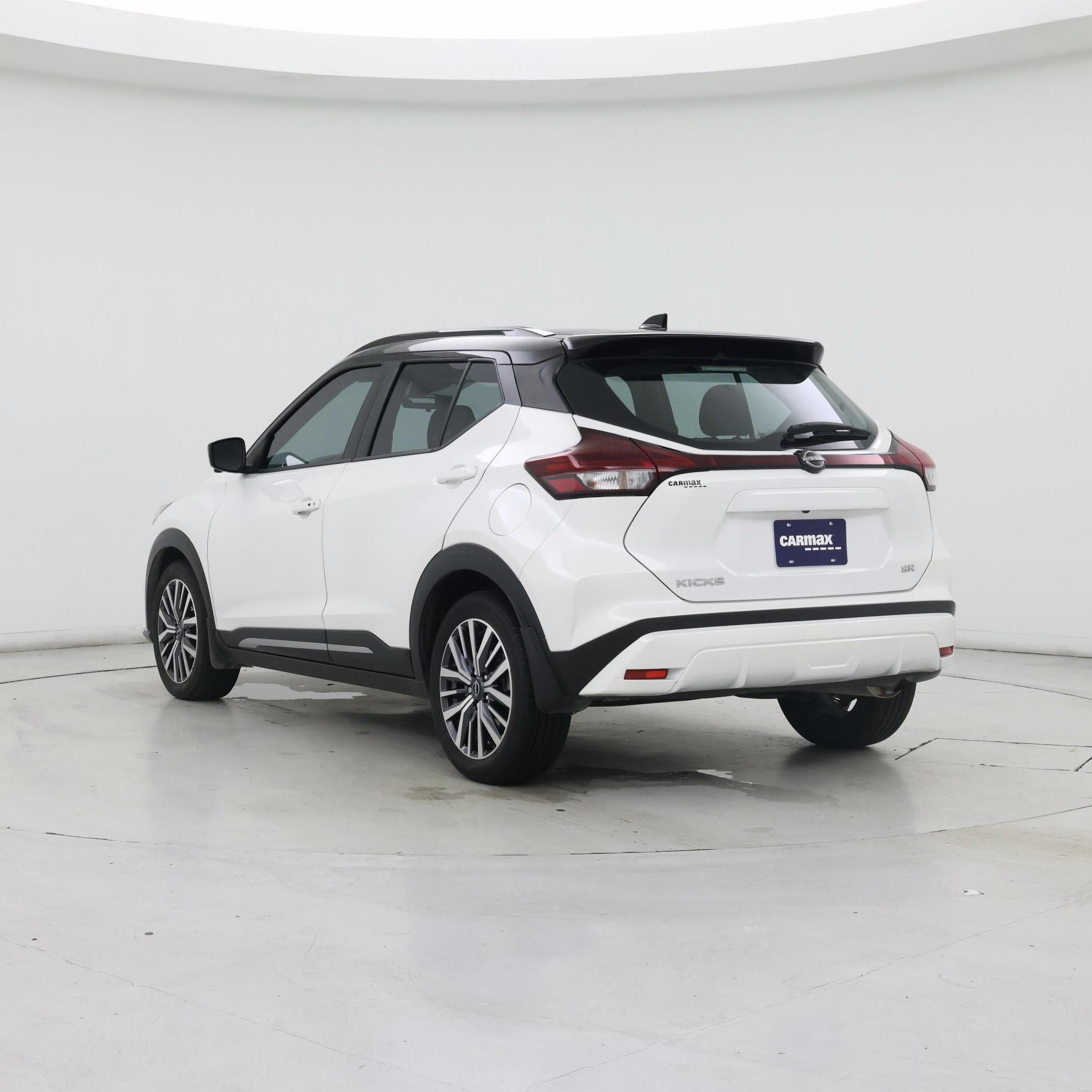 Thumbnail: 2024 Nissan Kicks - 2