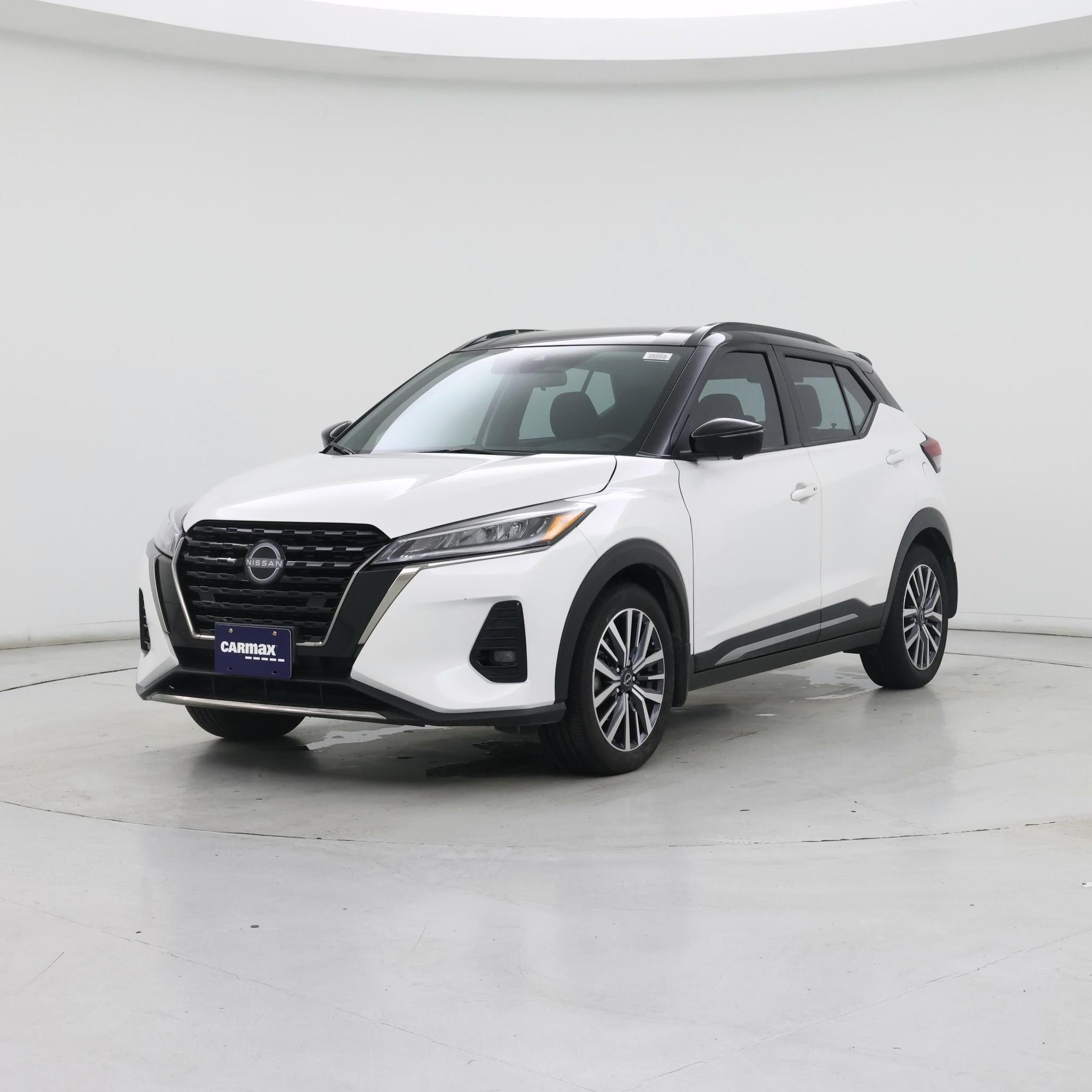 Thumbnail: 2024 Nissan Kicks - 4