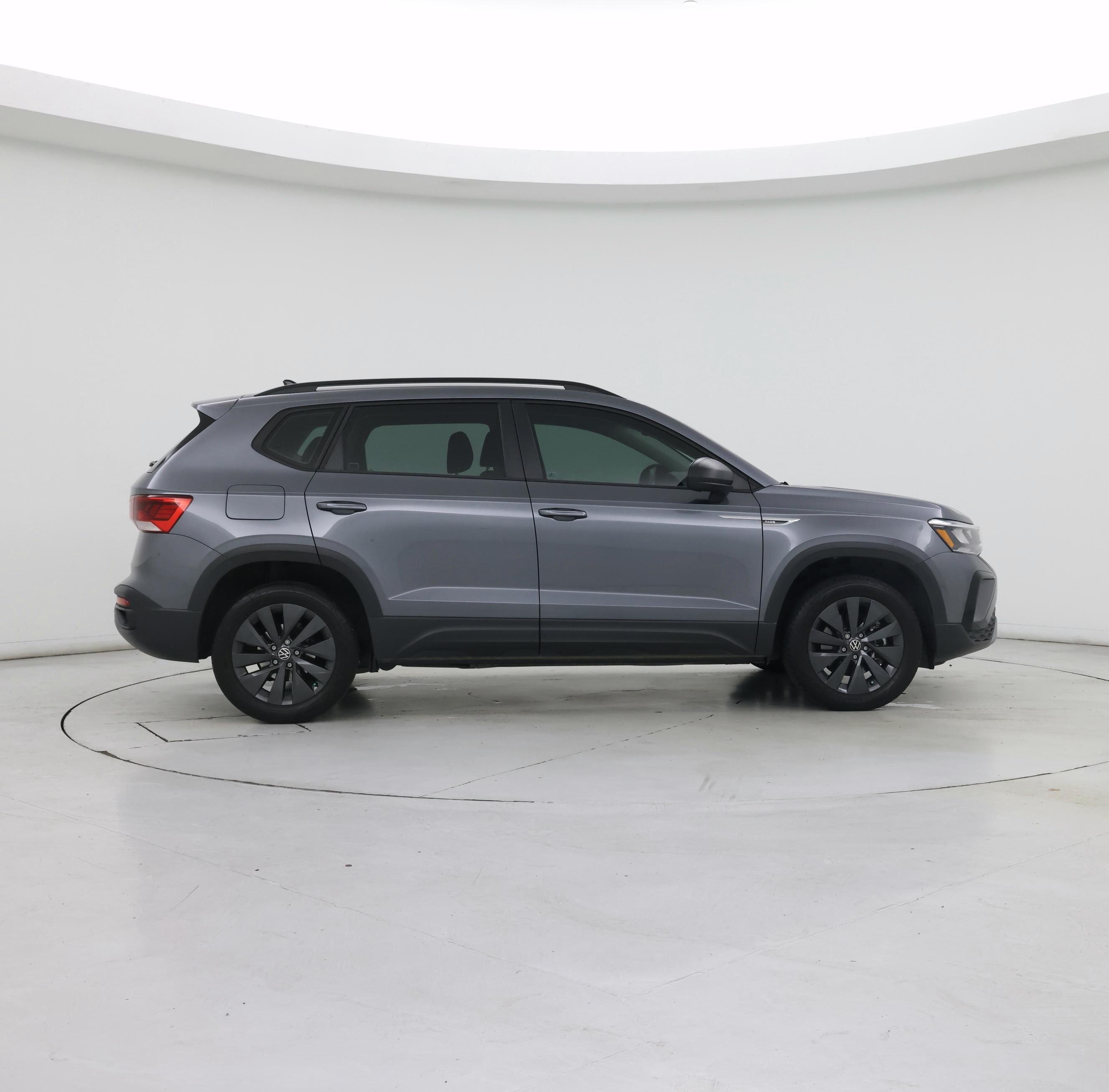 Thumbnail: 2023 Volkswagen Taos - 7
