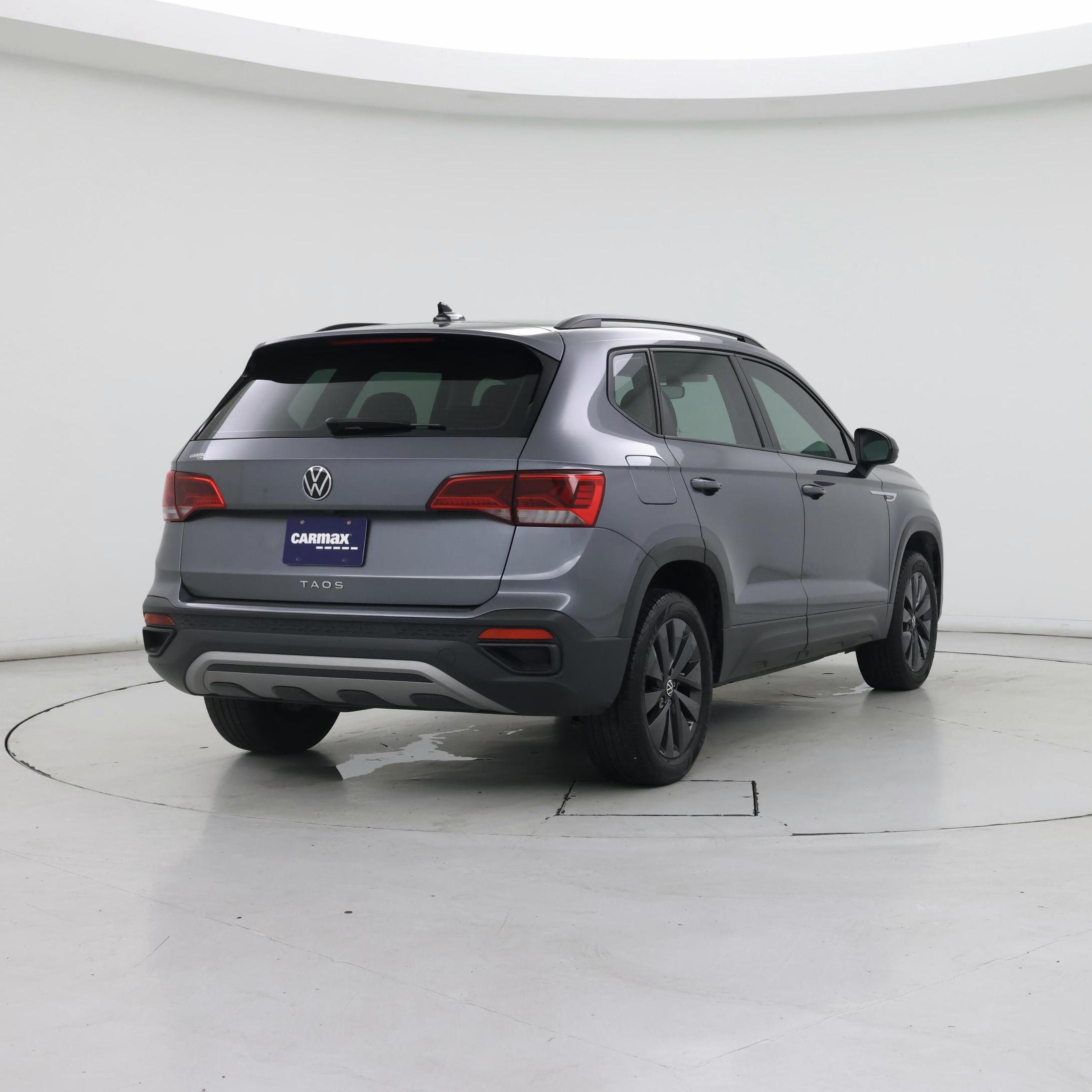 Thumbnail: 2023 Volkswagen Taos - 8