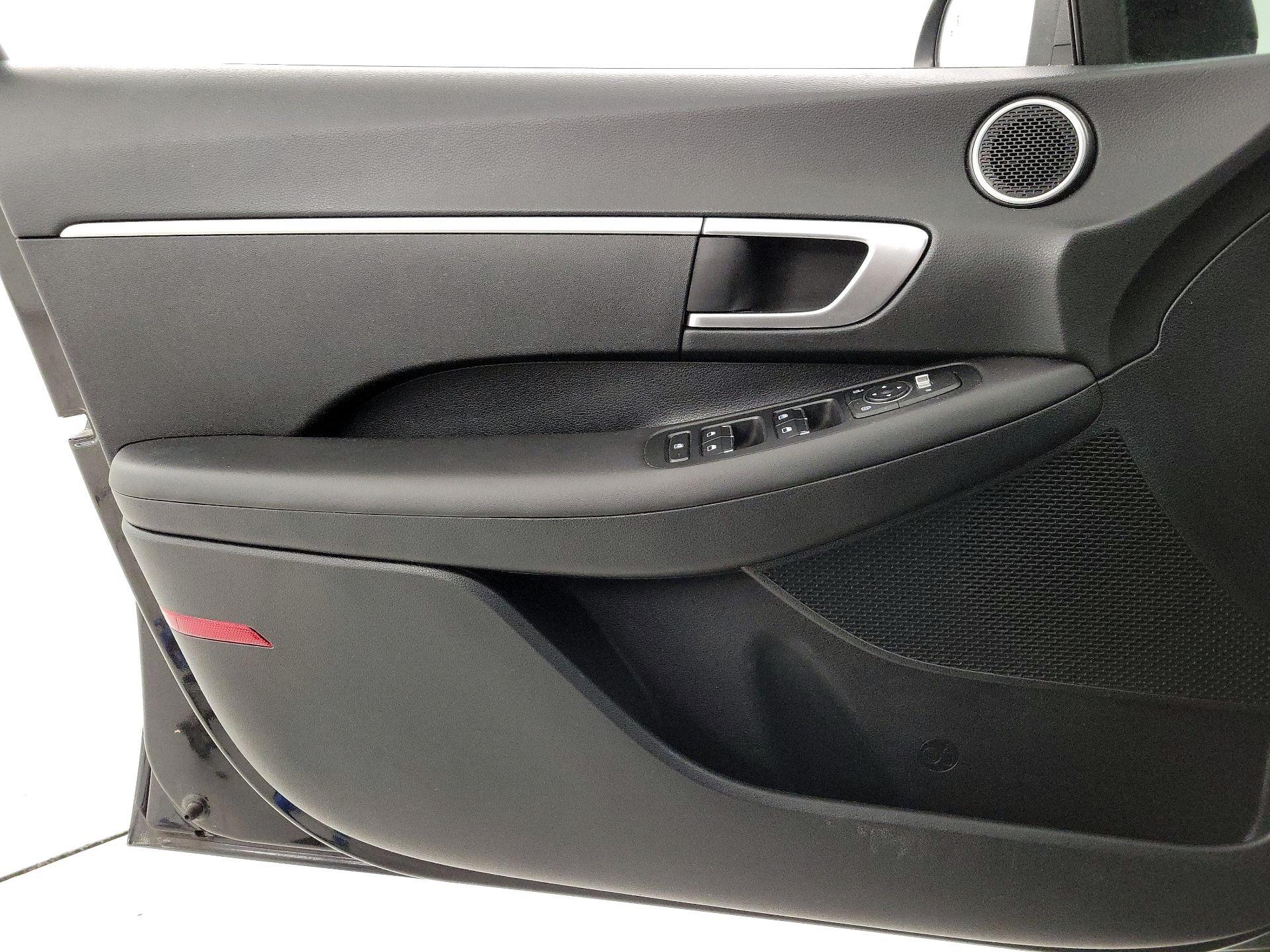 Thumbnail: 2023 Hyundai Sonata - 12