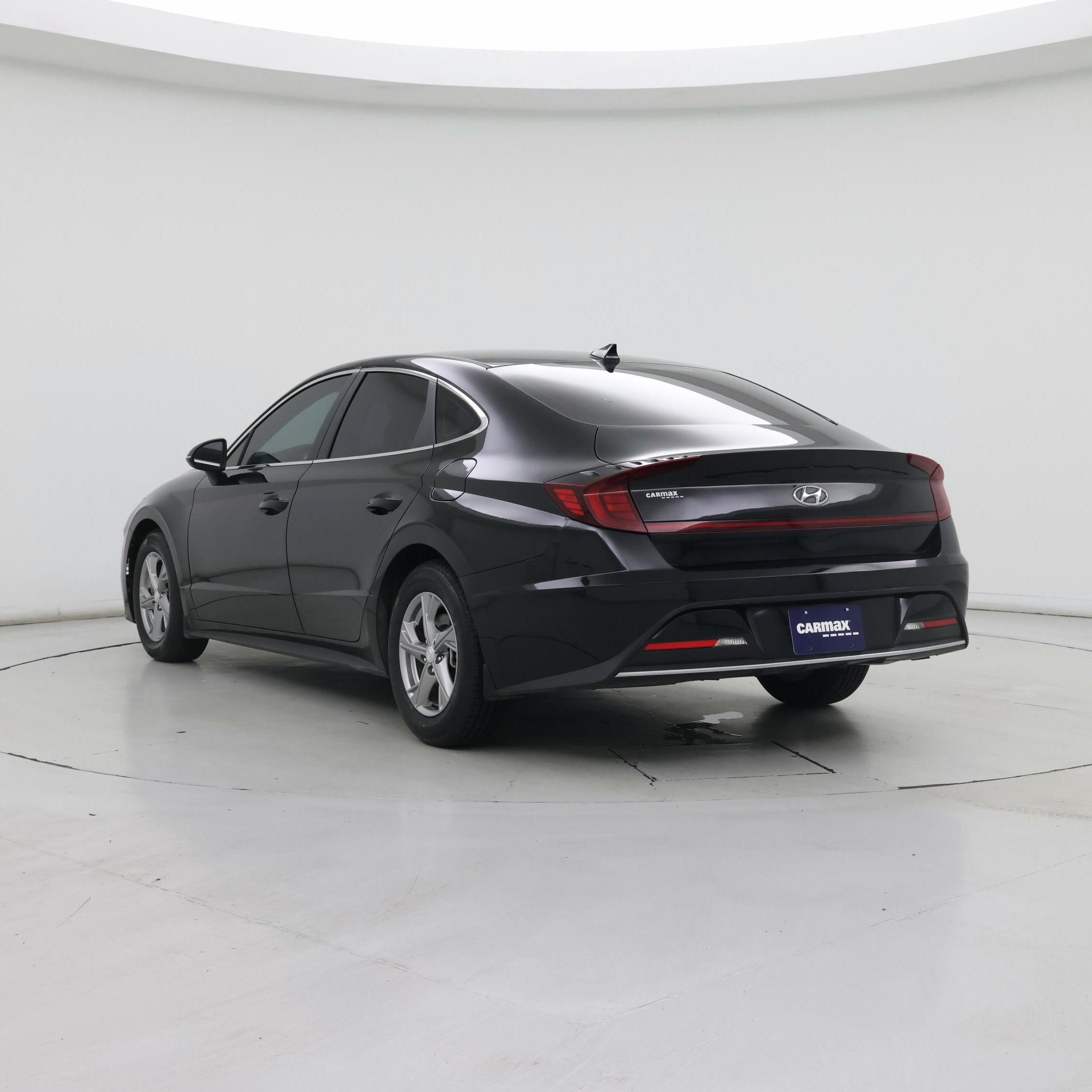 Thumbnail: 2023 Hyundai Sonata - 2