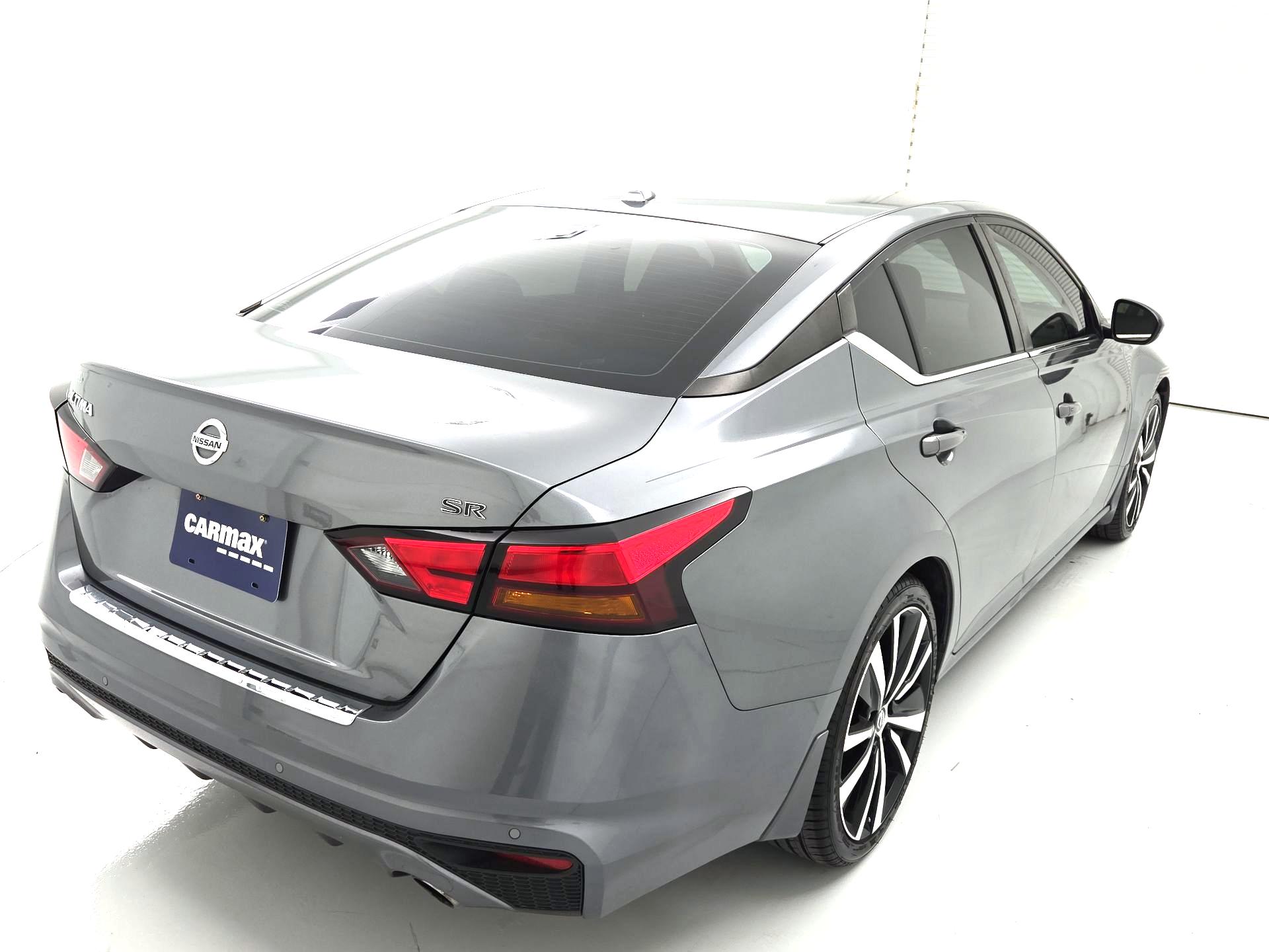 Thumbnail: 2022 Nissan Altima - 5