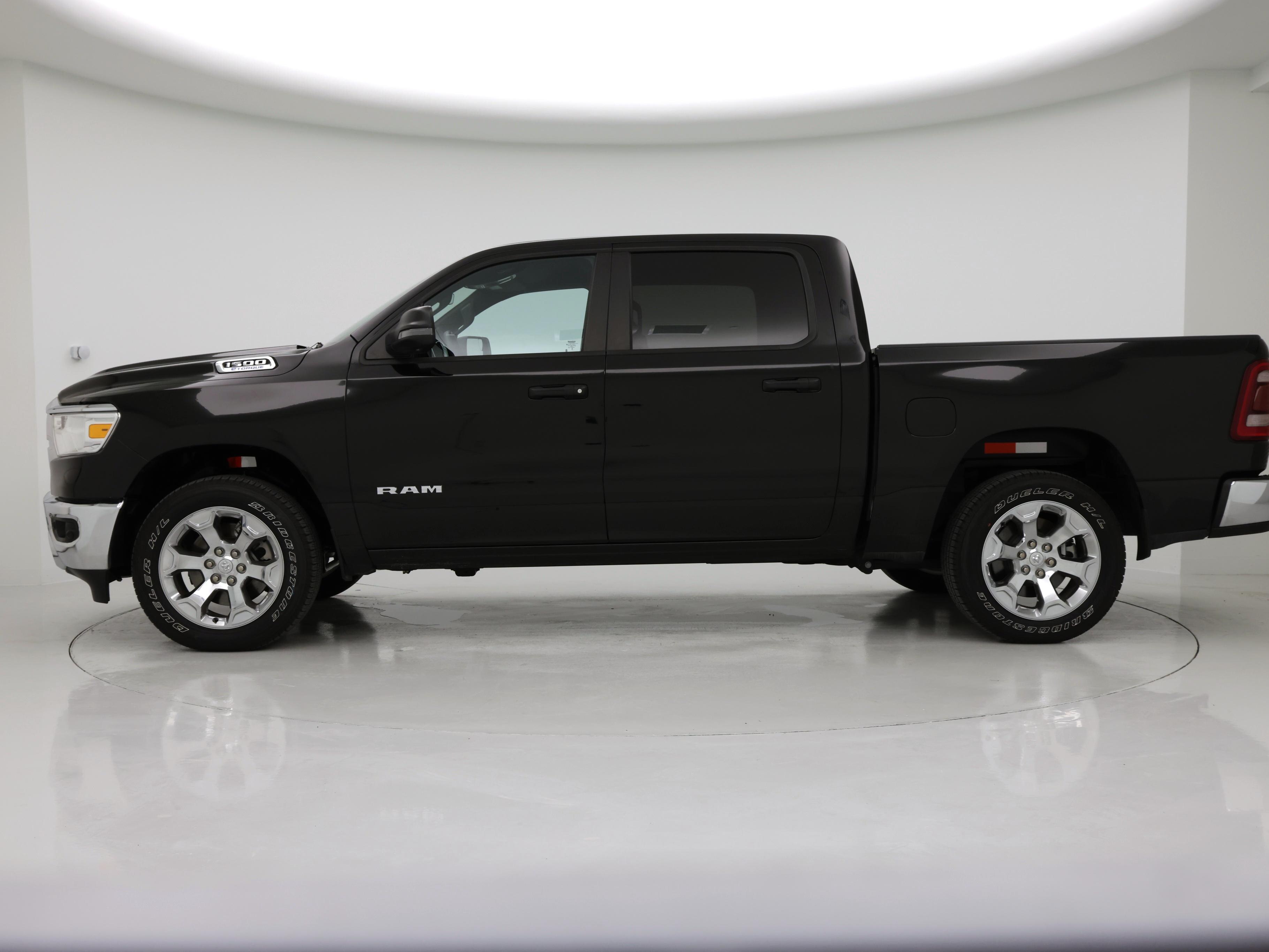 Thumbnail: 2024 RAM 1500 - 3