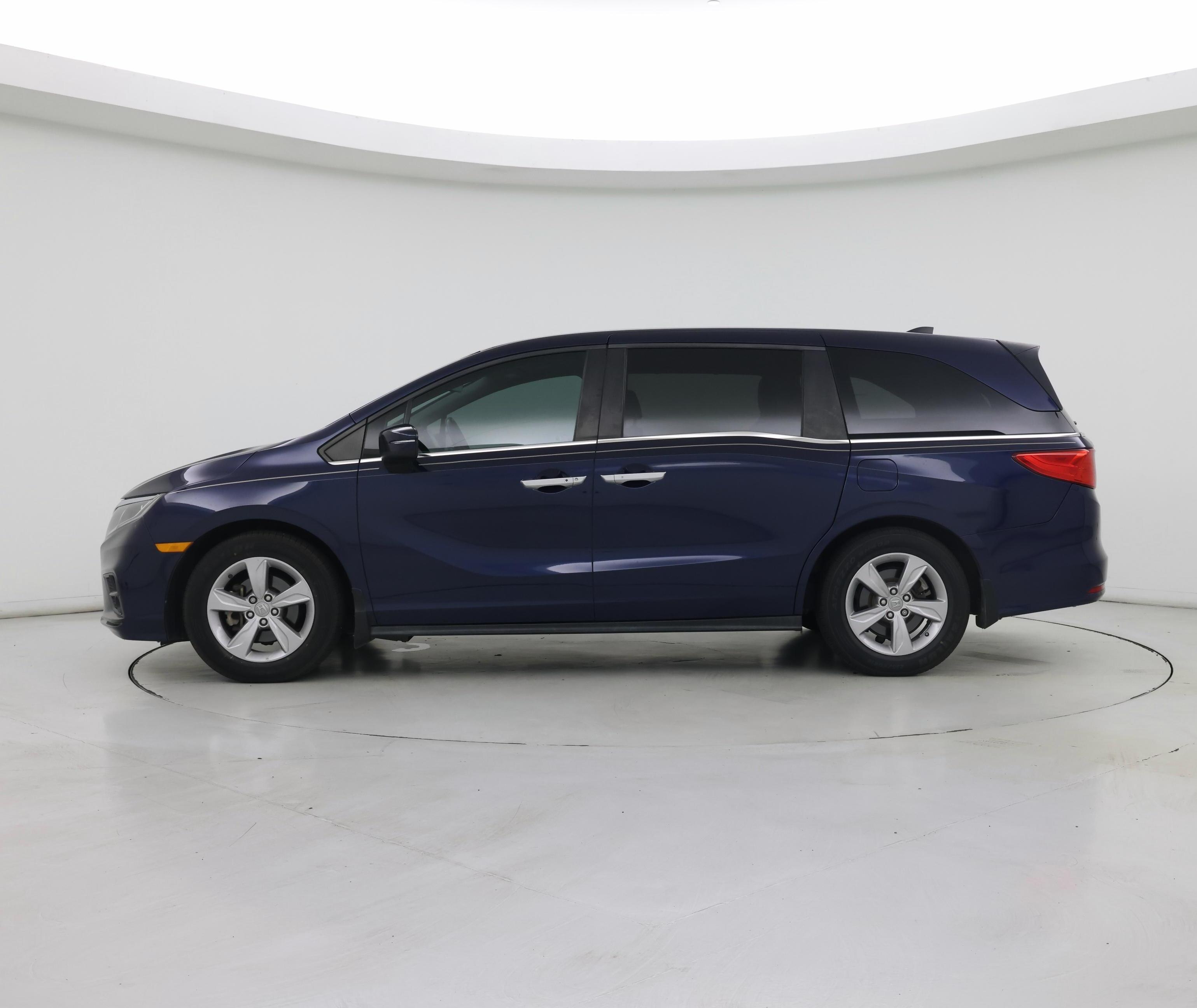Thumbnail: 2019 Honda Odyssey - 3