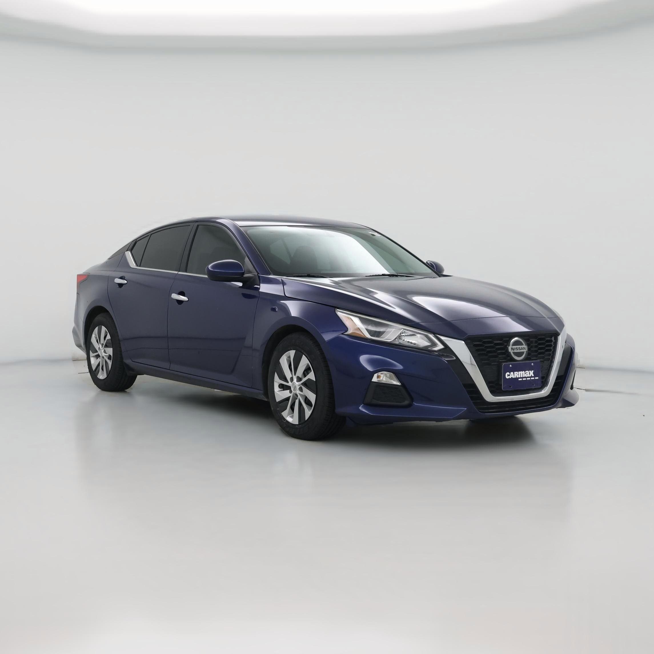 Thumbnail: 2020 Nissan Altima - 1