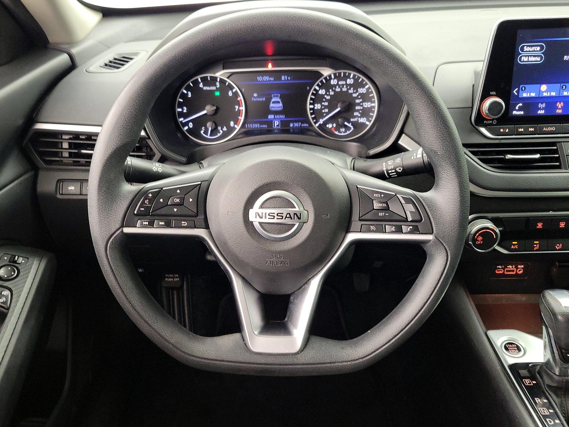 Thumbnail: 2020 Nissan Altima - 10