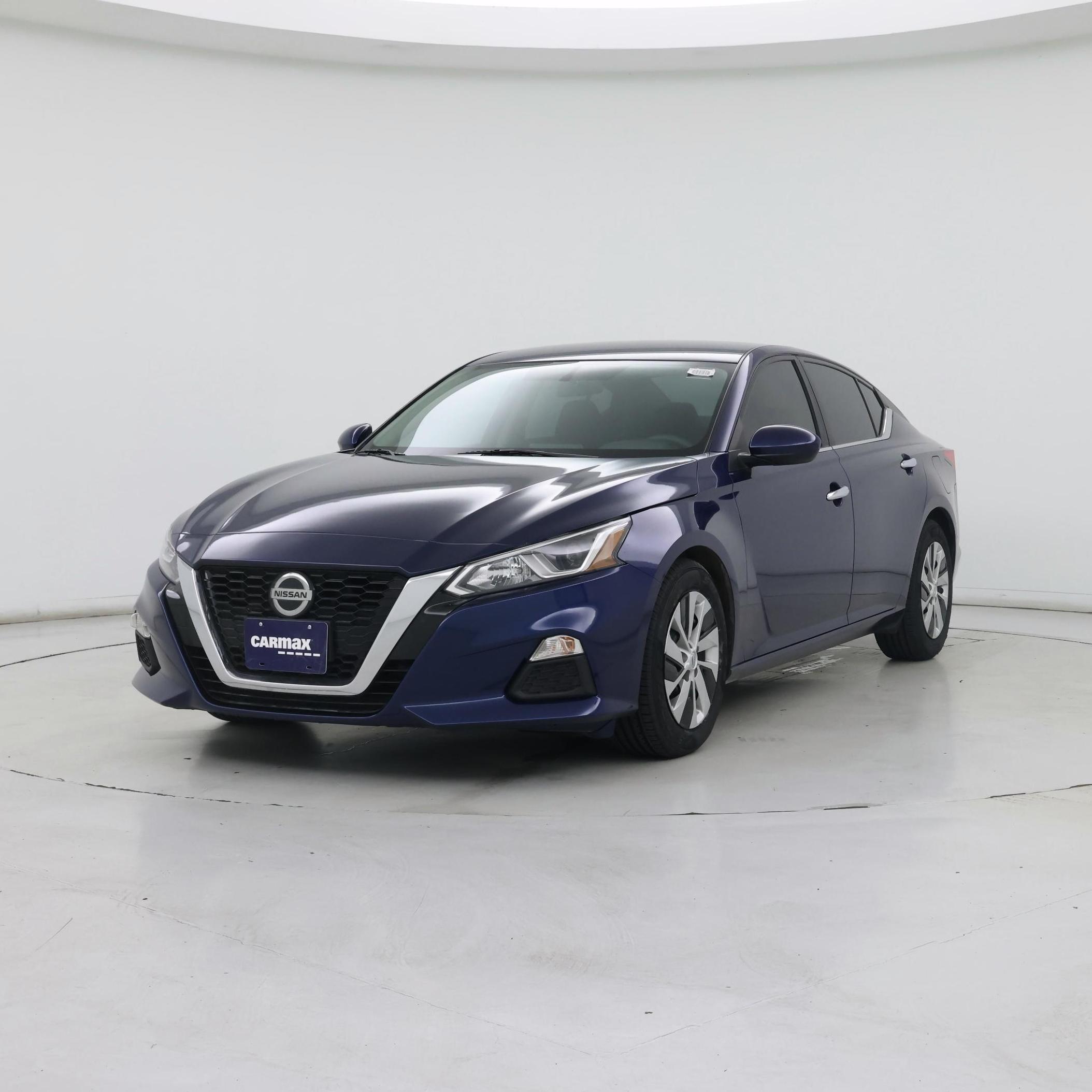 Thumbnail: 2020 Nissan Altima - 4