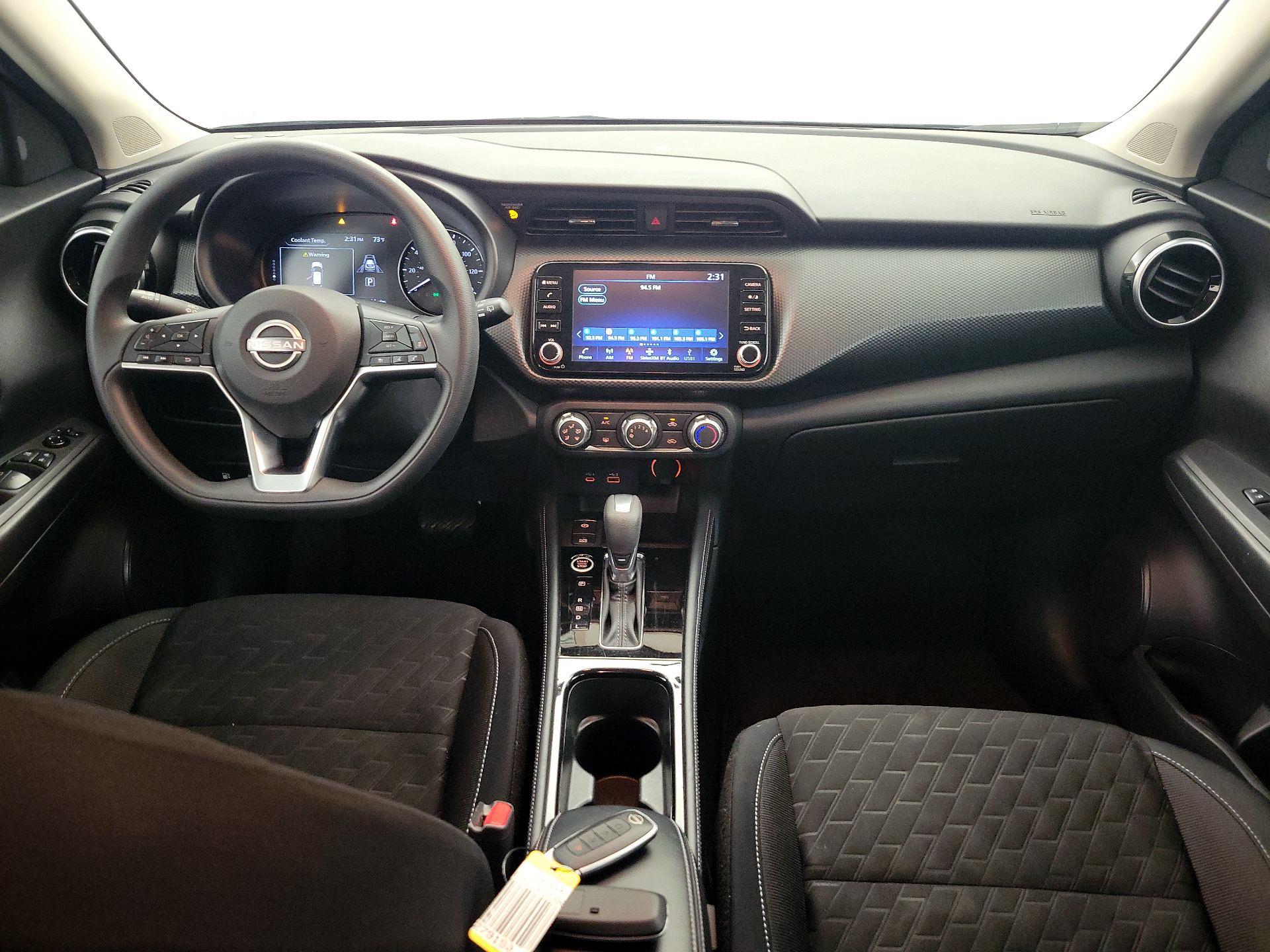 Thumbnail: 2023 Nissan Kicks - 9