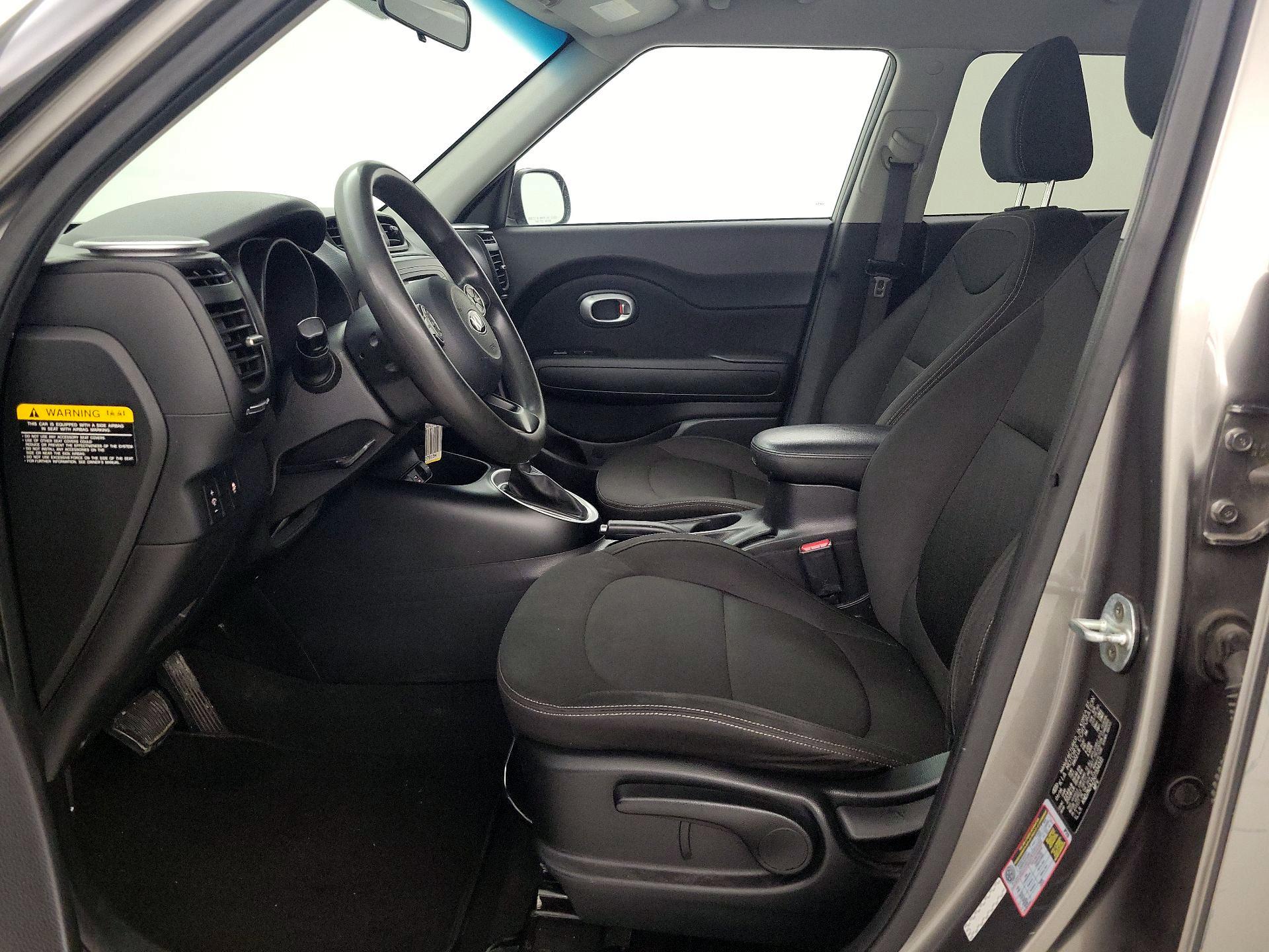Thumbnail: 2016 Kia Soul - 11