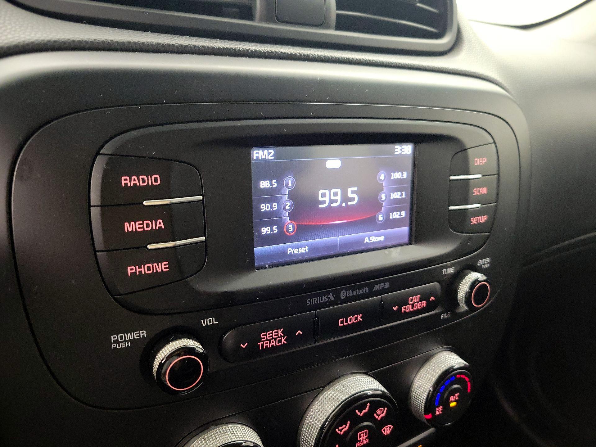 Thumbnail: 2016 Kia Soul - 15
