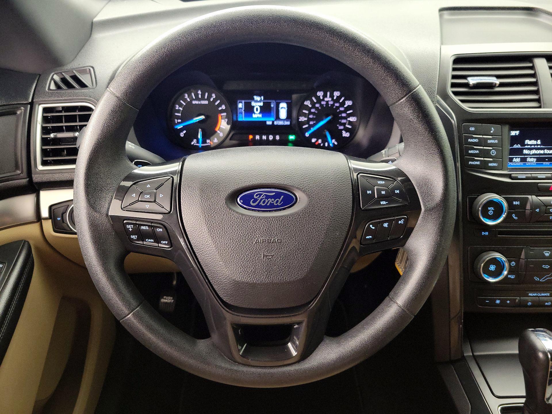Thumbnail: 2017 Ford Explorer - 10