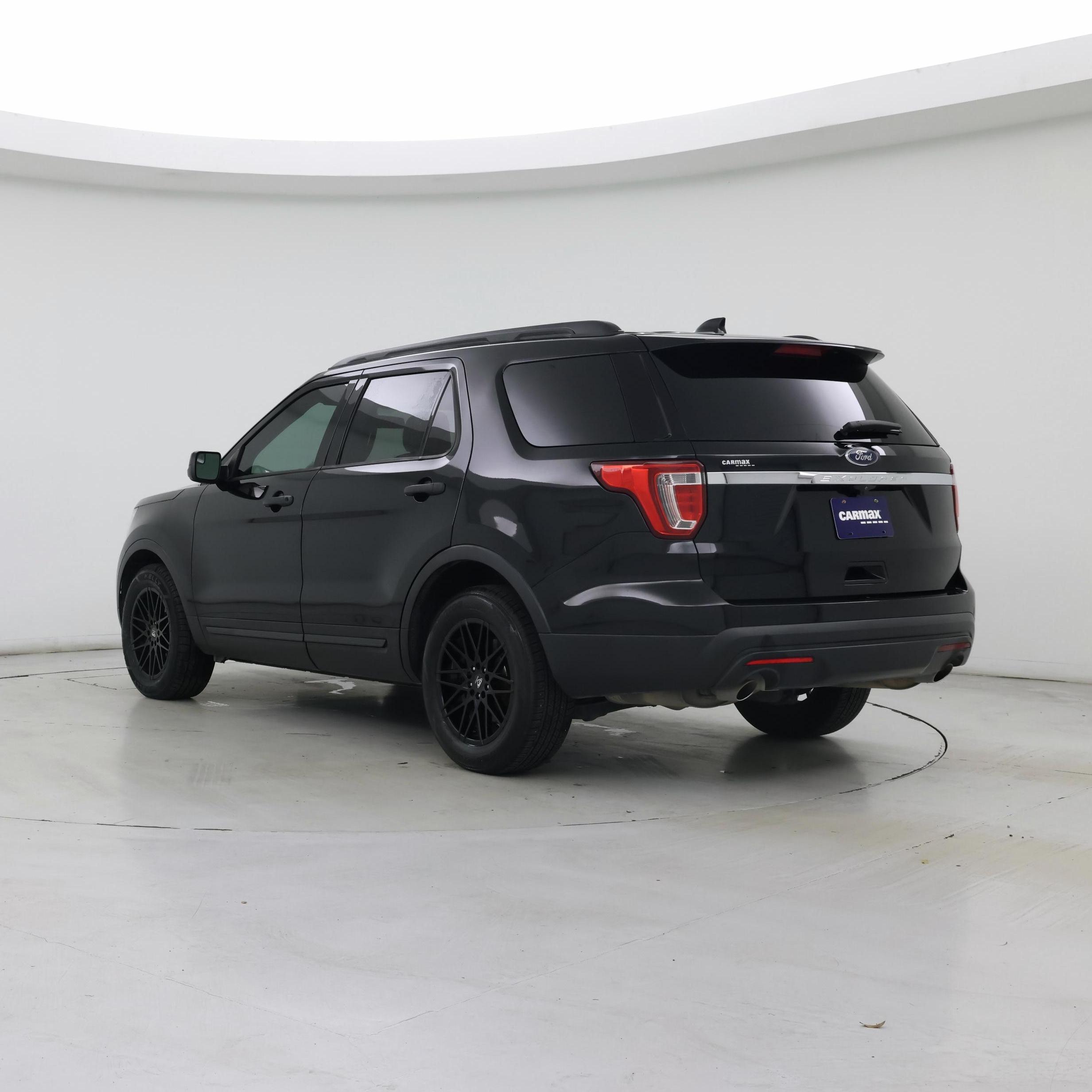 Thumbnail: 2017 Ford Explorer - 2
