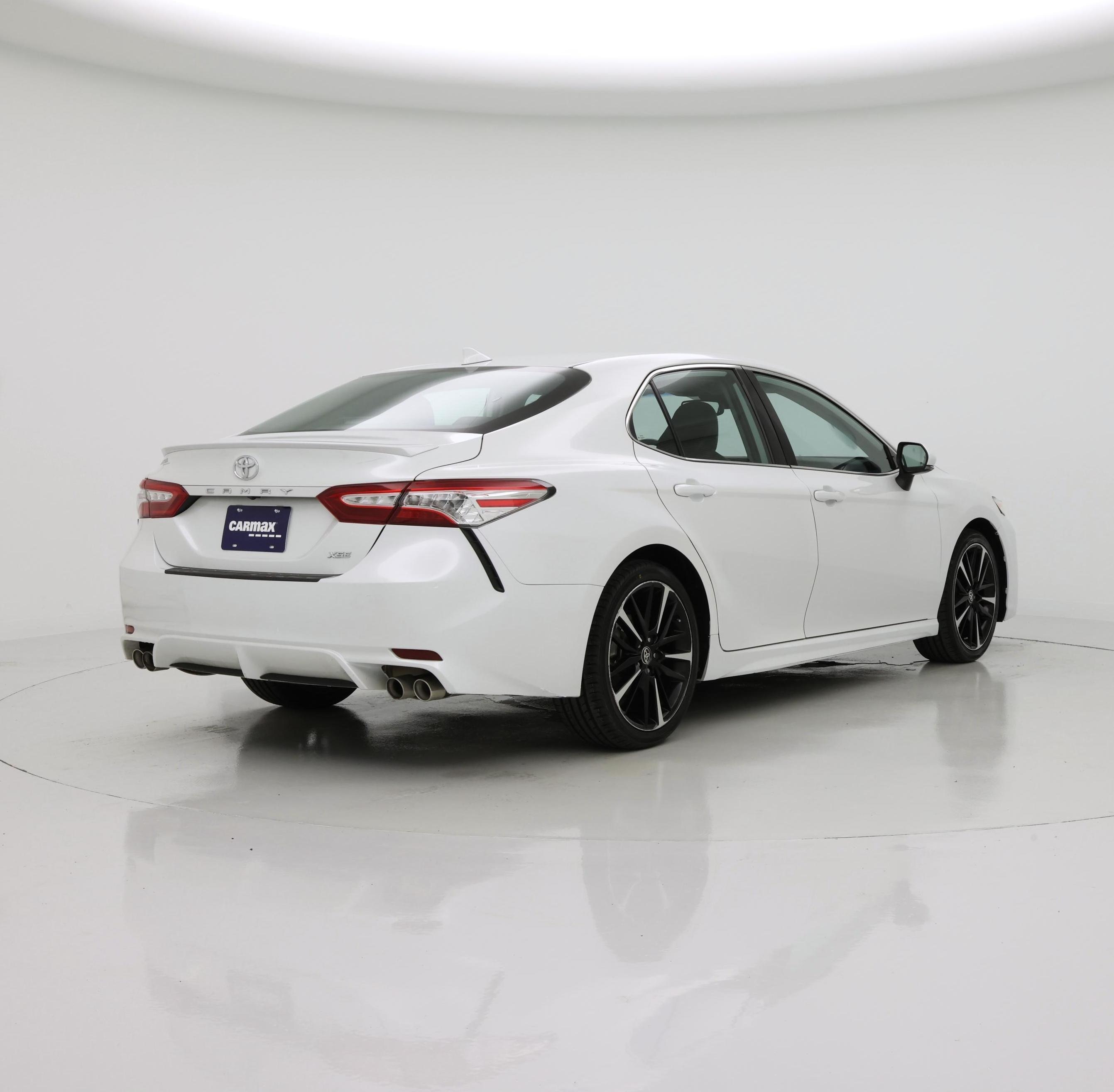Thumbnail: 2020 Toyota Camry - 8