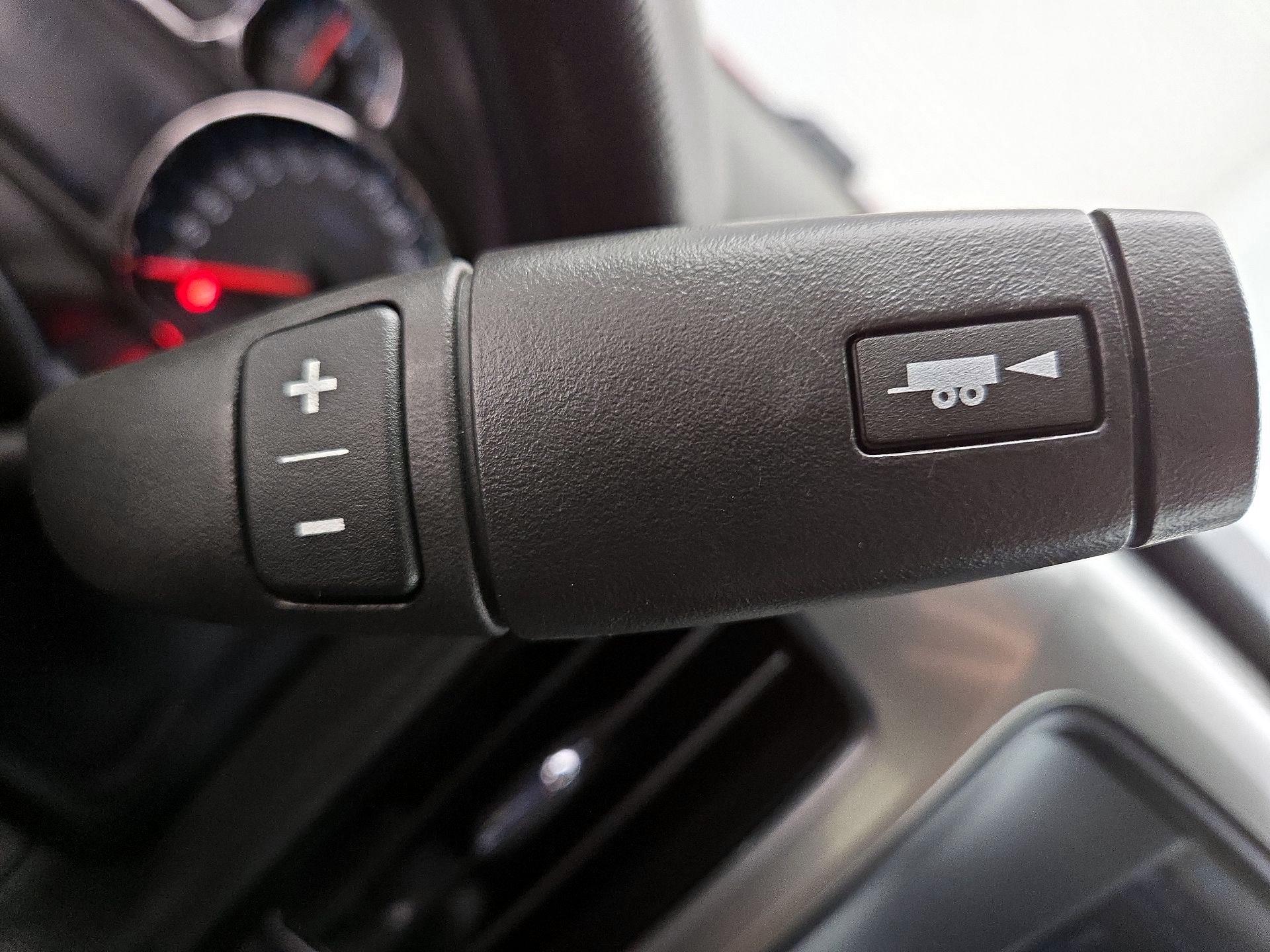Thumbnail: 2019 Chevrolet Silverado 1500 - 18