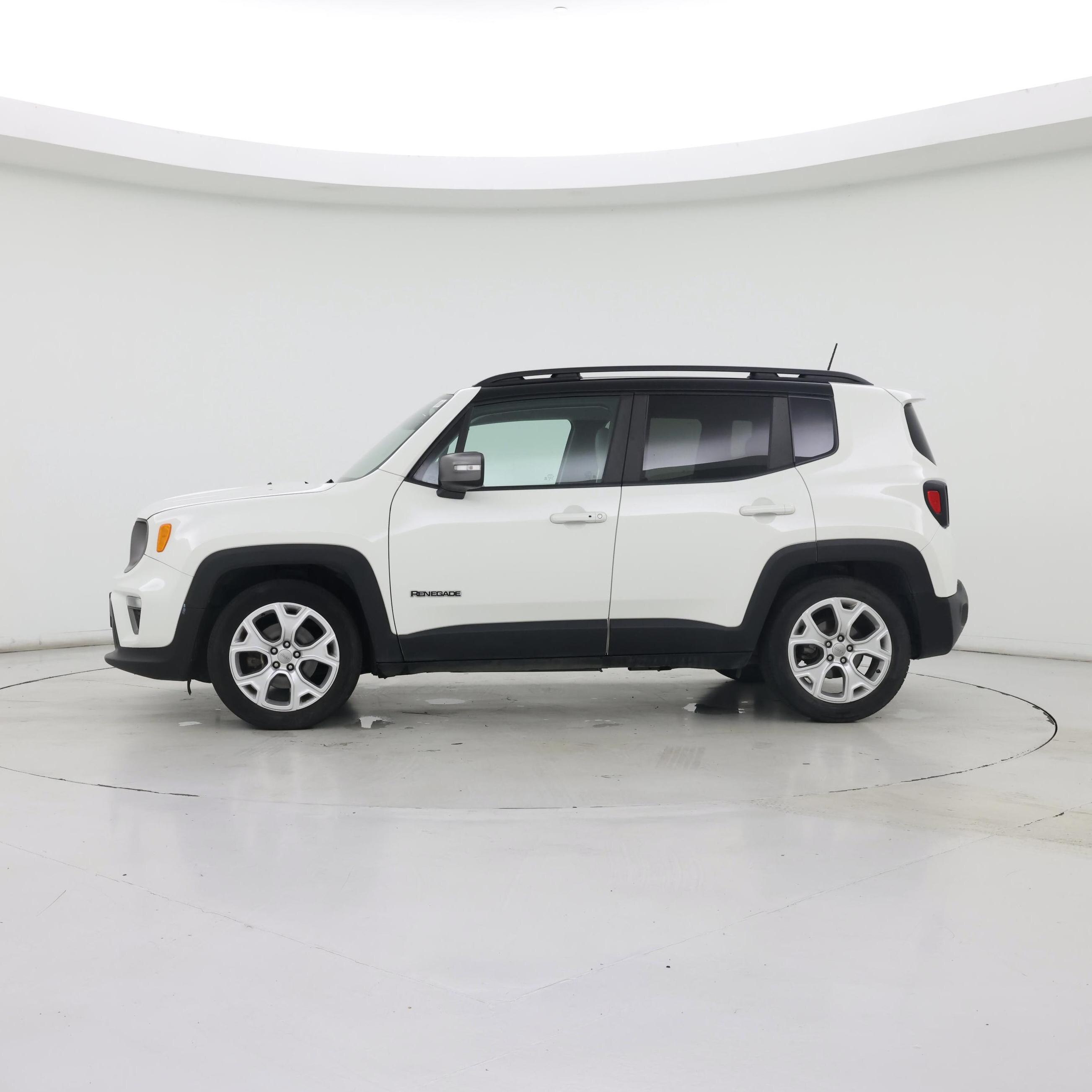 Thumbnail: 2019 Jeep Renegade - 3