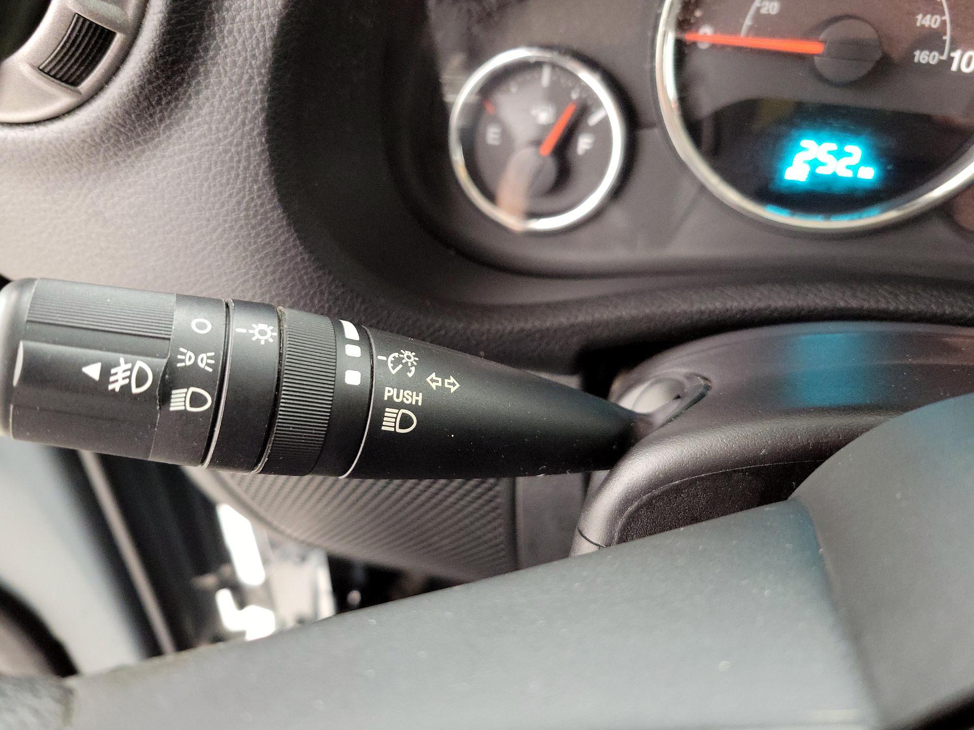 Thumbnail: 2015 Jeep Wrangler - 13
