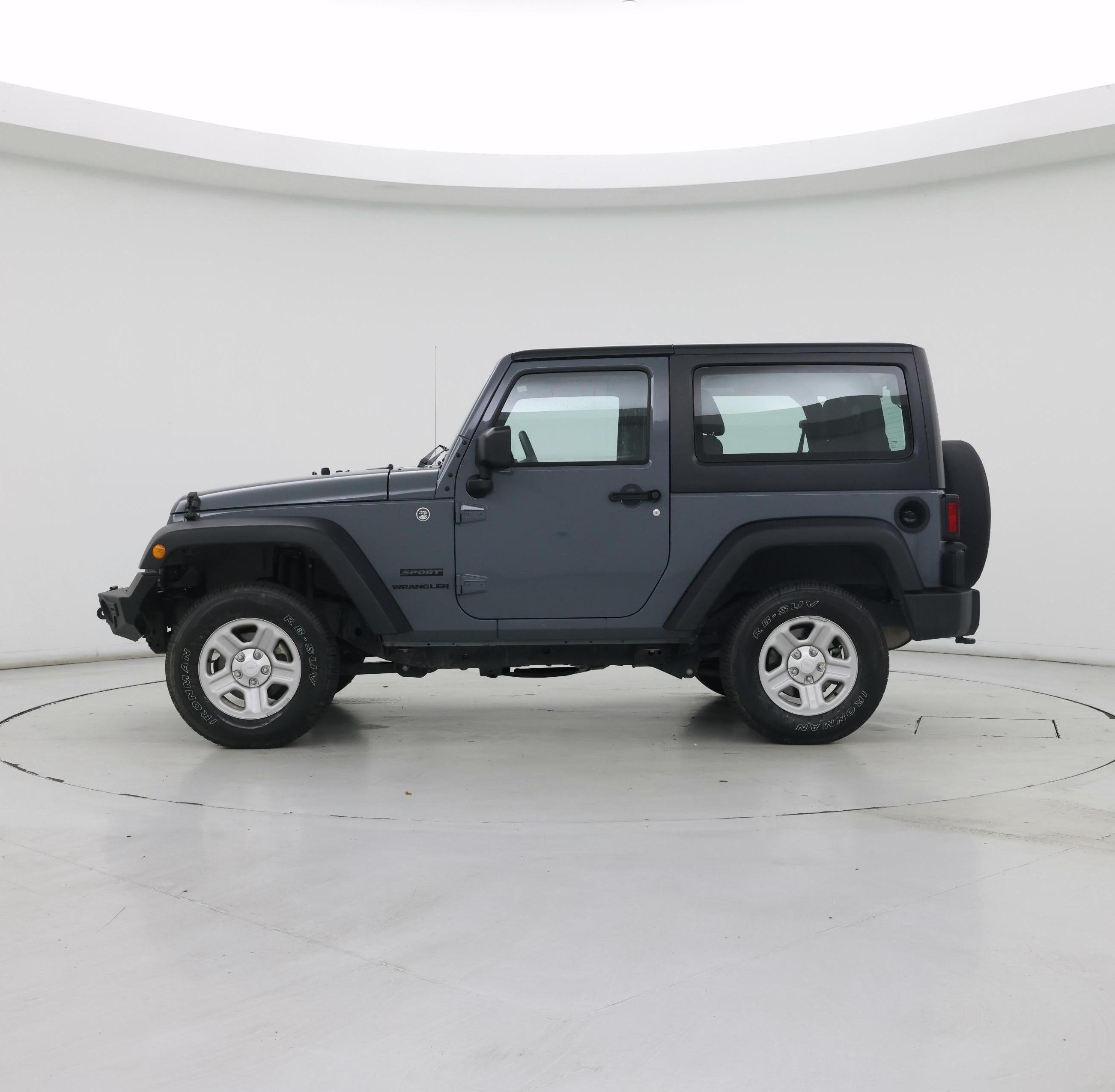 Thumbnail: 2015 Jeep Wrangler - 3