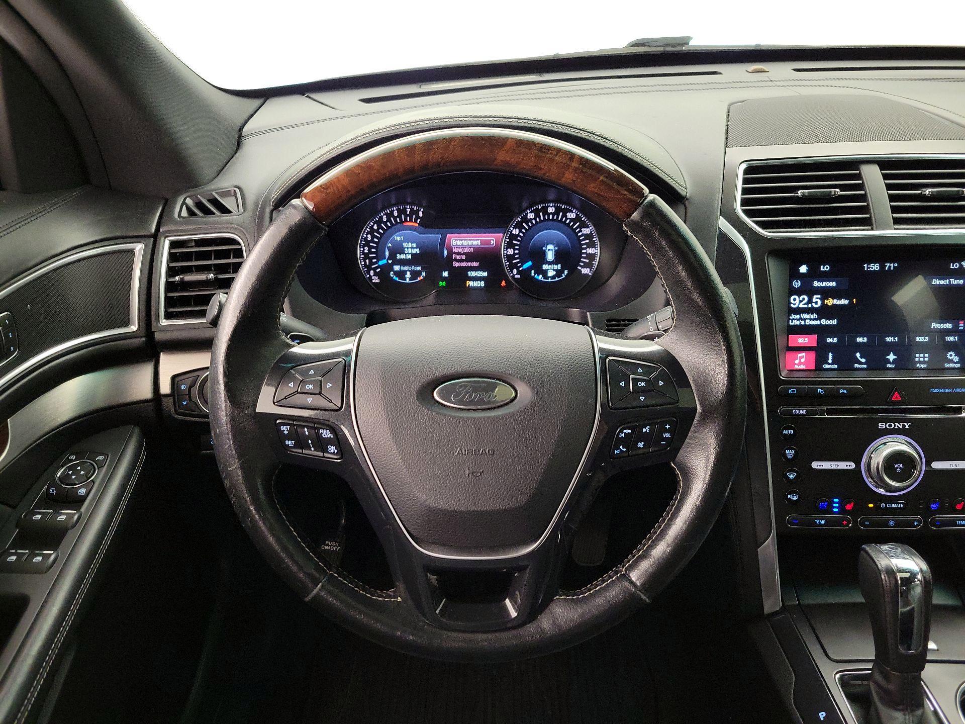 Thumbnail: 2017 Ford Explorer - 10