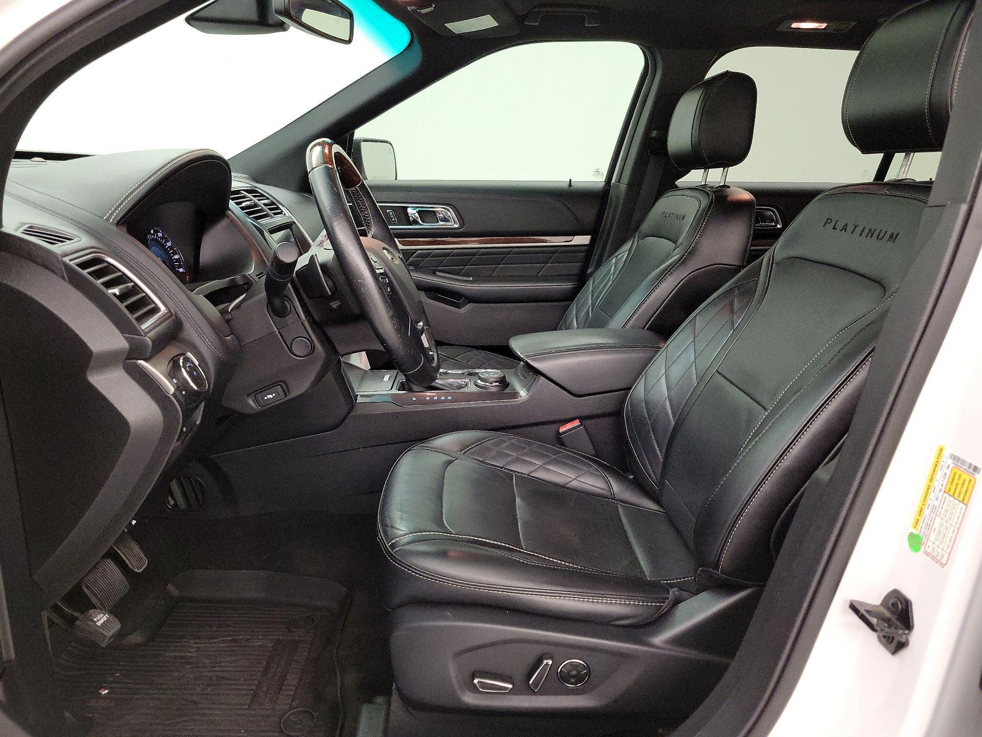 Thumbnail: 2017 Ford Explorer - 11