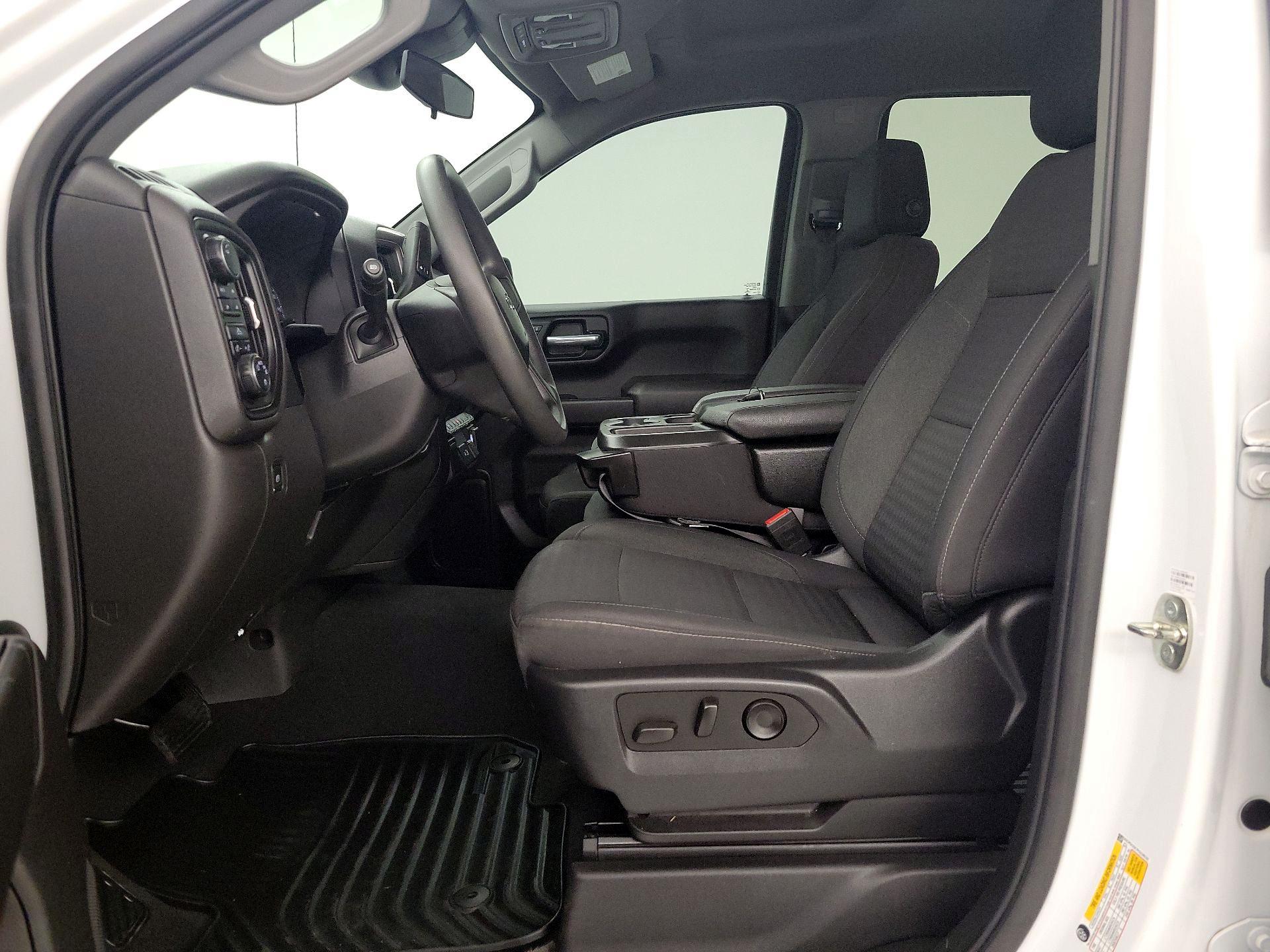 Thumbnail: 2023 Chevrolet Silverado 1500 - 11
