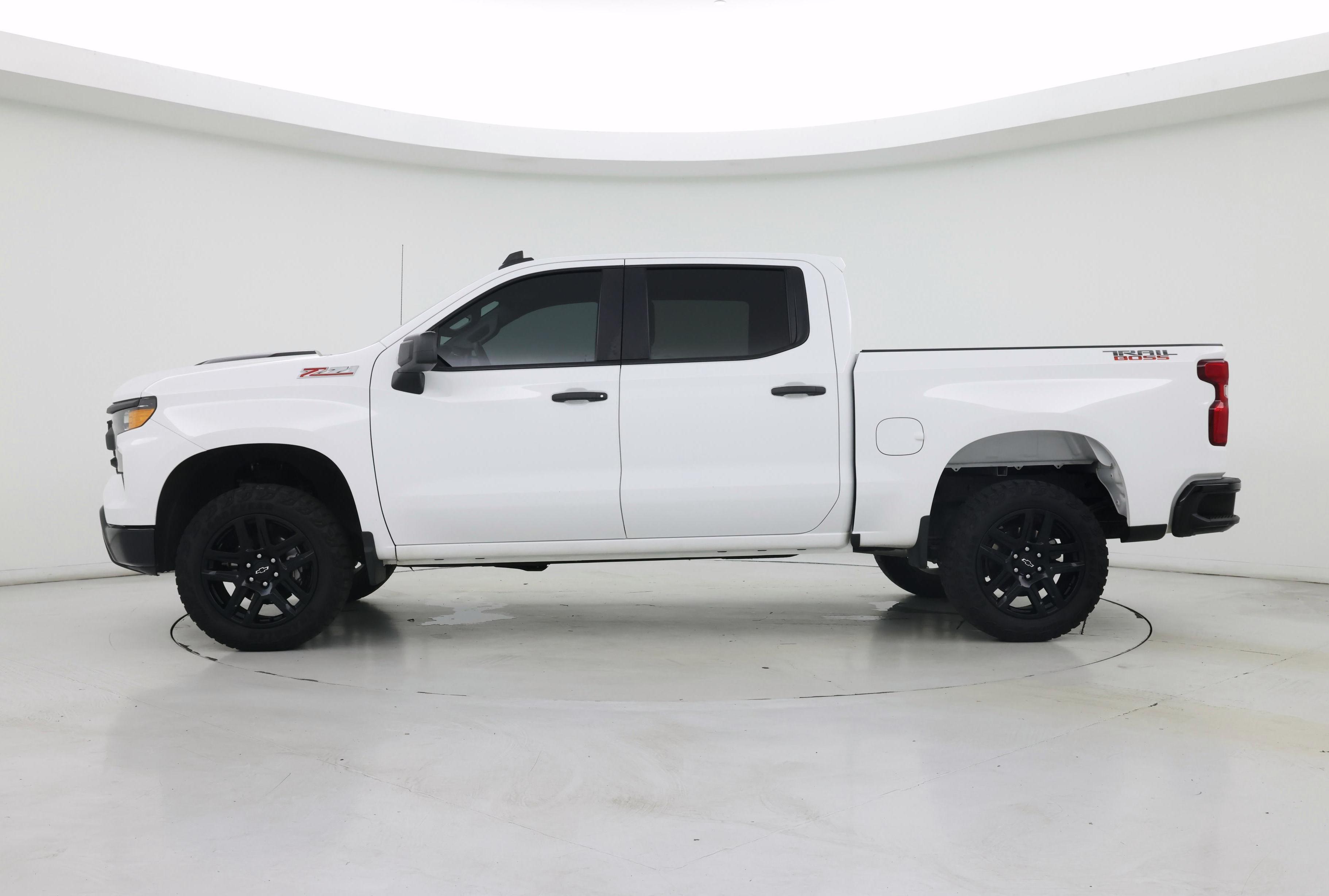 Thumbnail: 2023 Chevrolet Silverado 1500 - 3