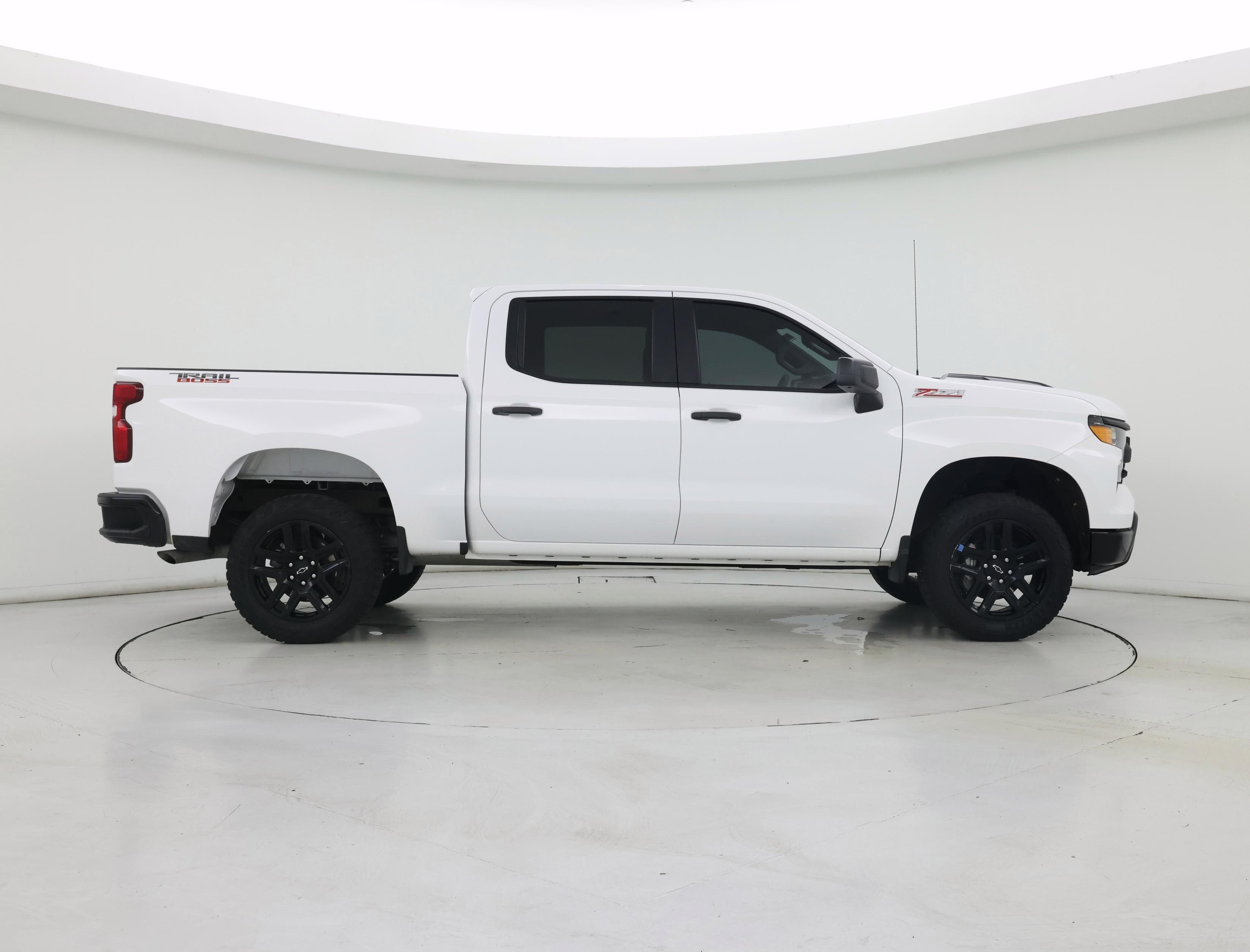 Thumbnail: 2023 Chevrolet Silverado 1500 - 7