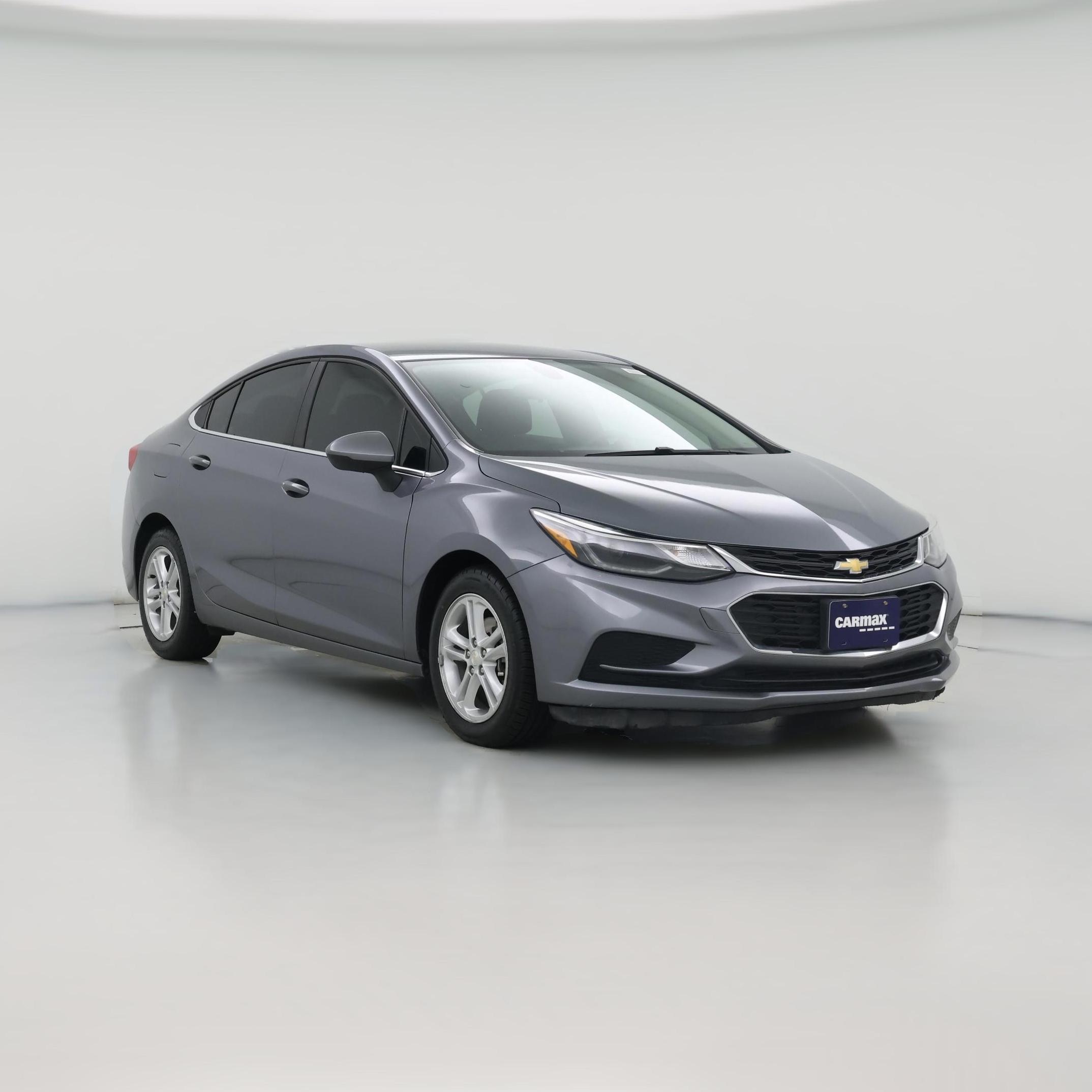 Thumbnail: 2018 Chevrolet Cruze - 1