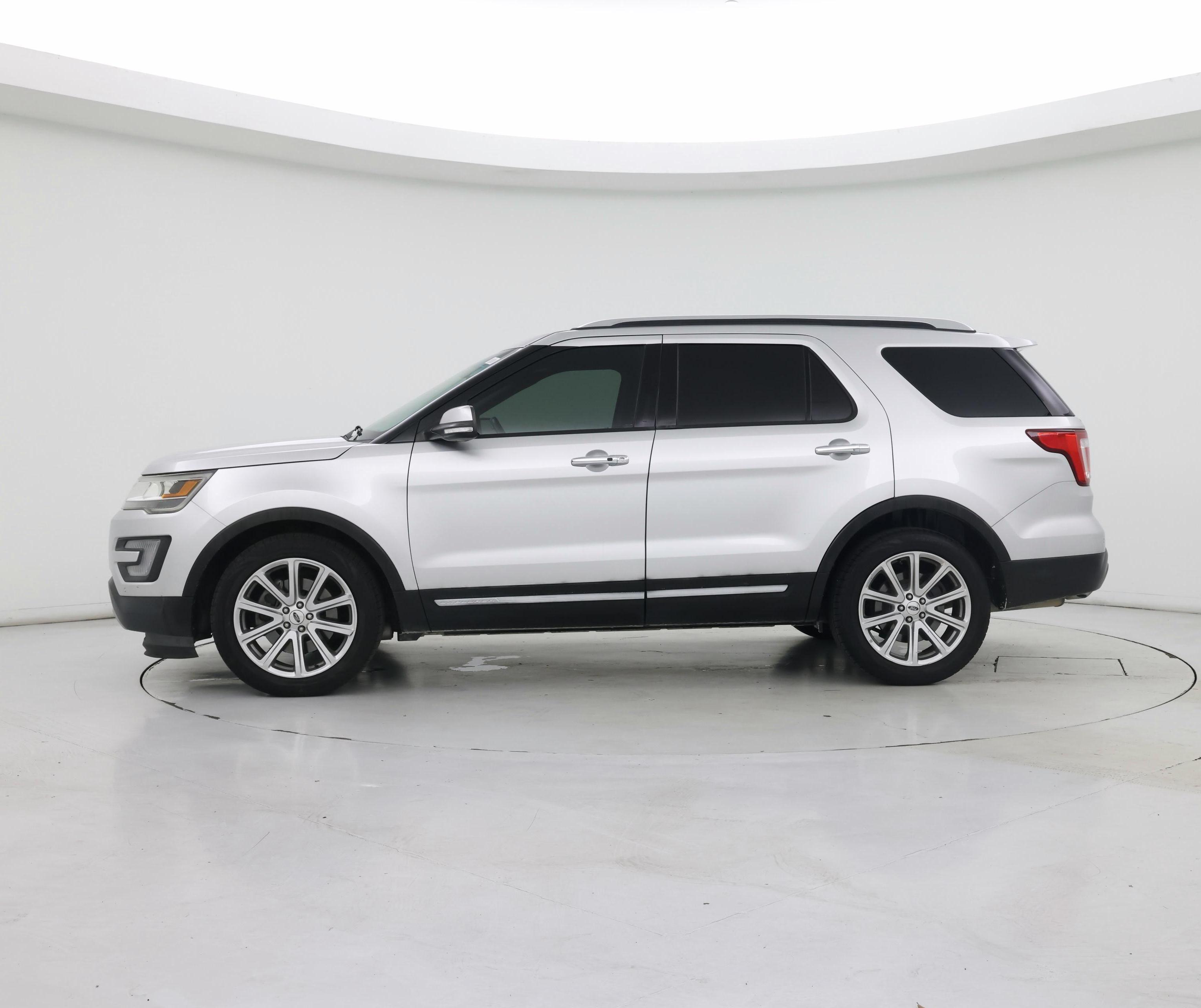 Thumbnail: 2016 Ford Explorer - 3