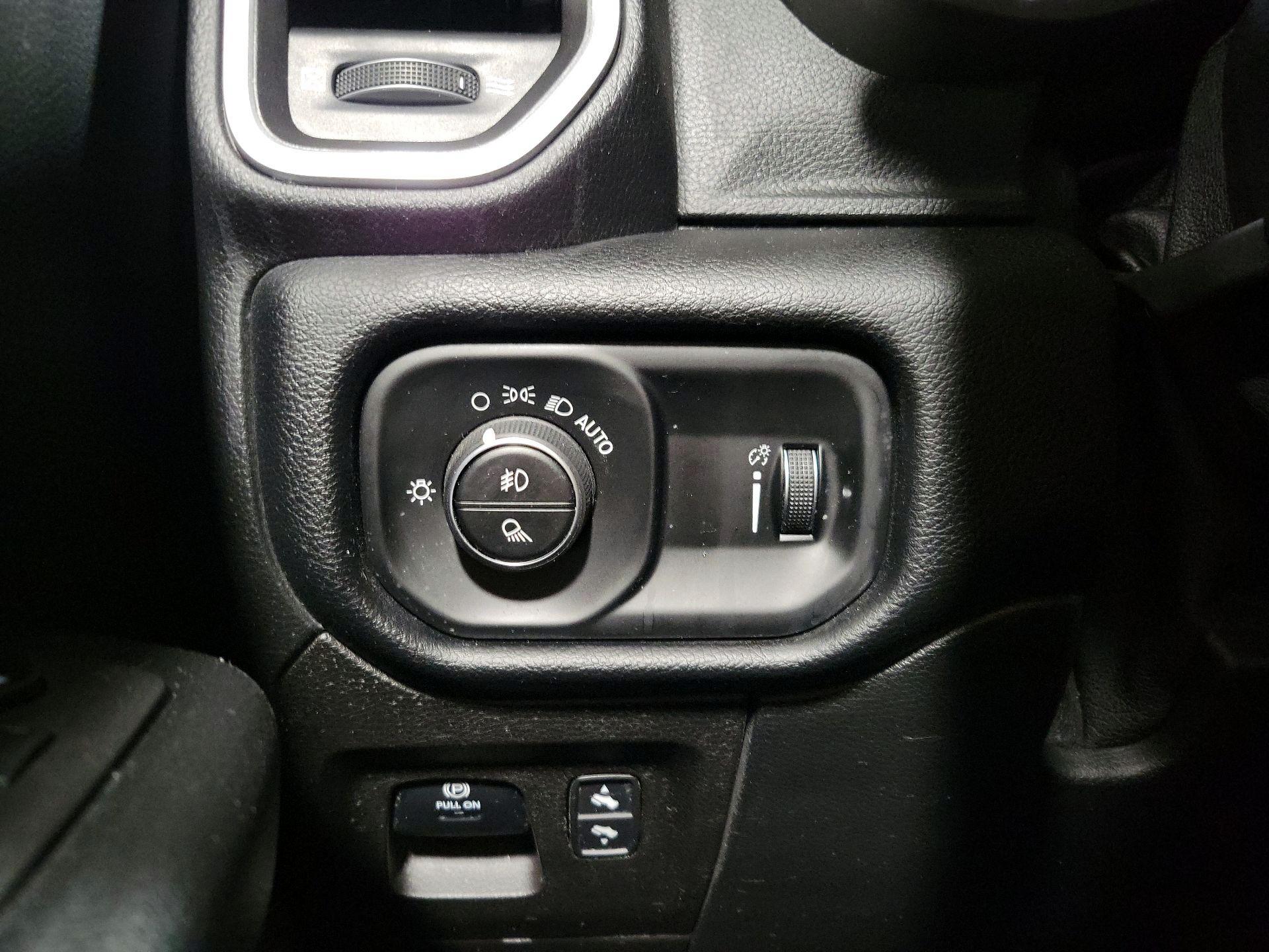 Thumbnail: 2021 RAM 1500 - 13