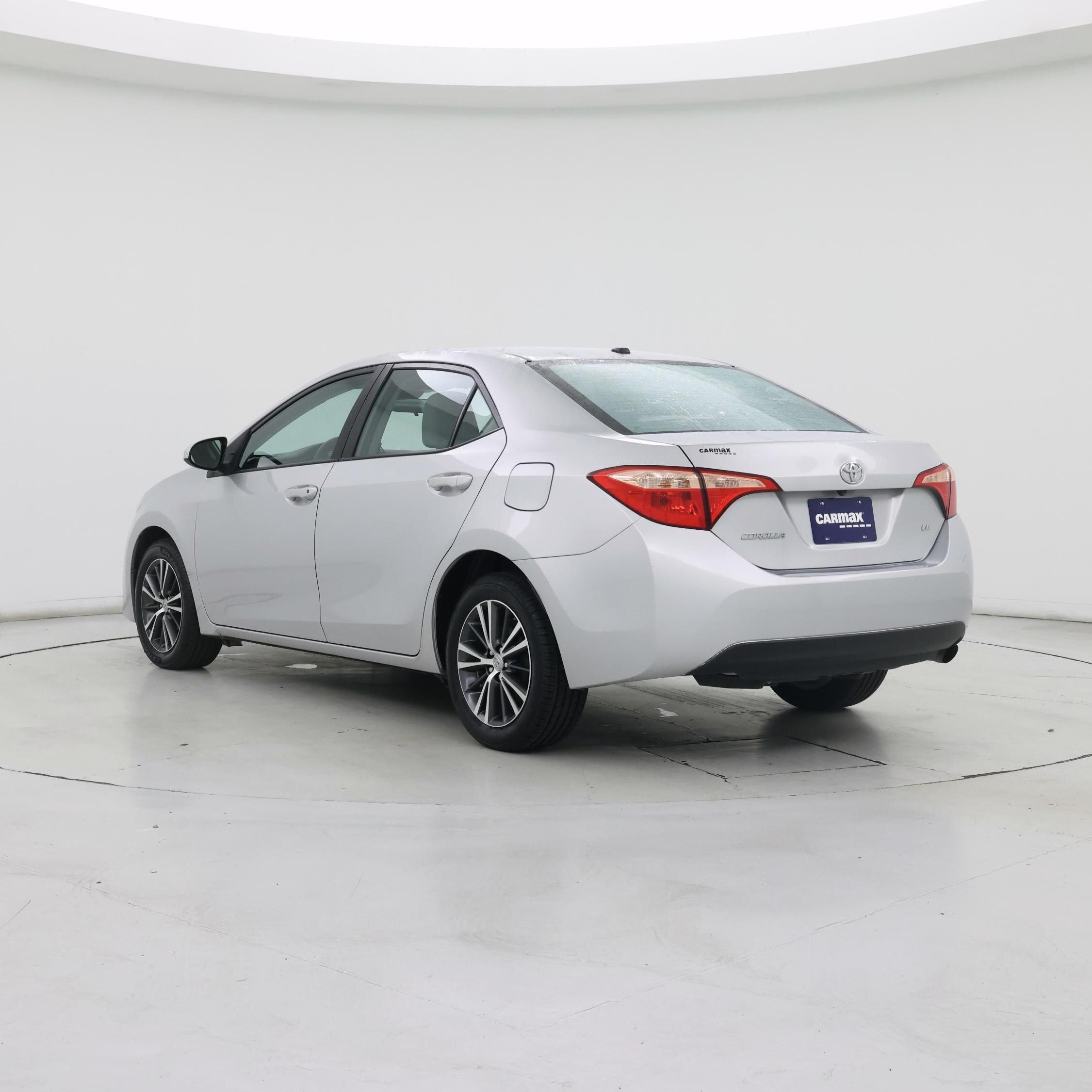 Thumbnail: 2017 Toyota Corolla - 2