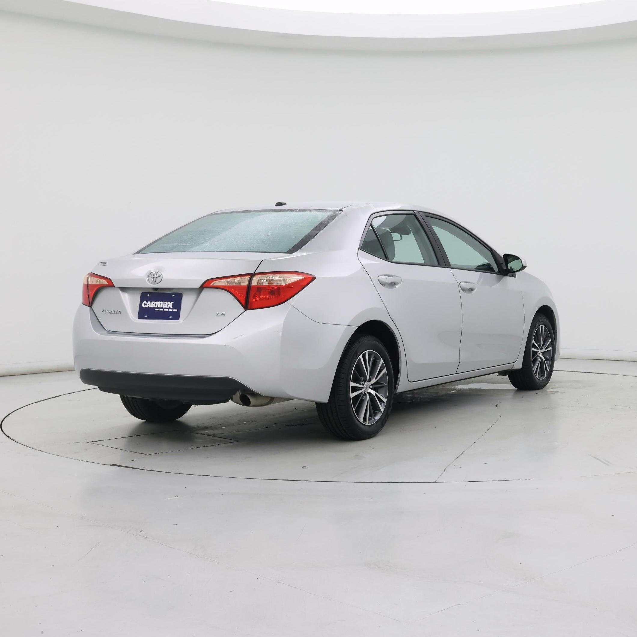 Thumbnail: 2017 Toyota Corolla - 8