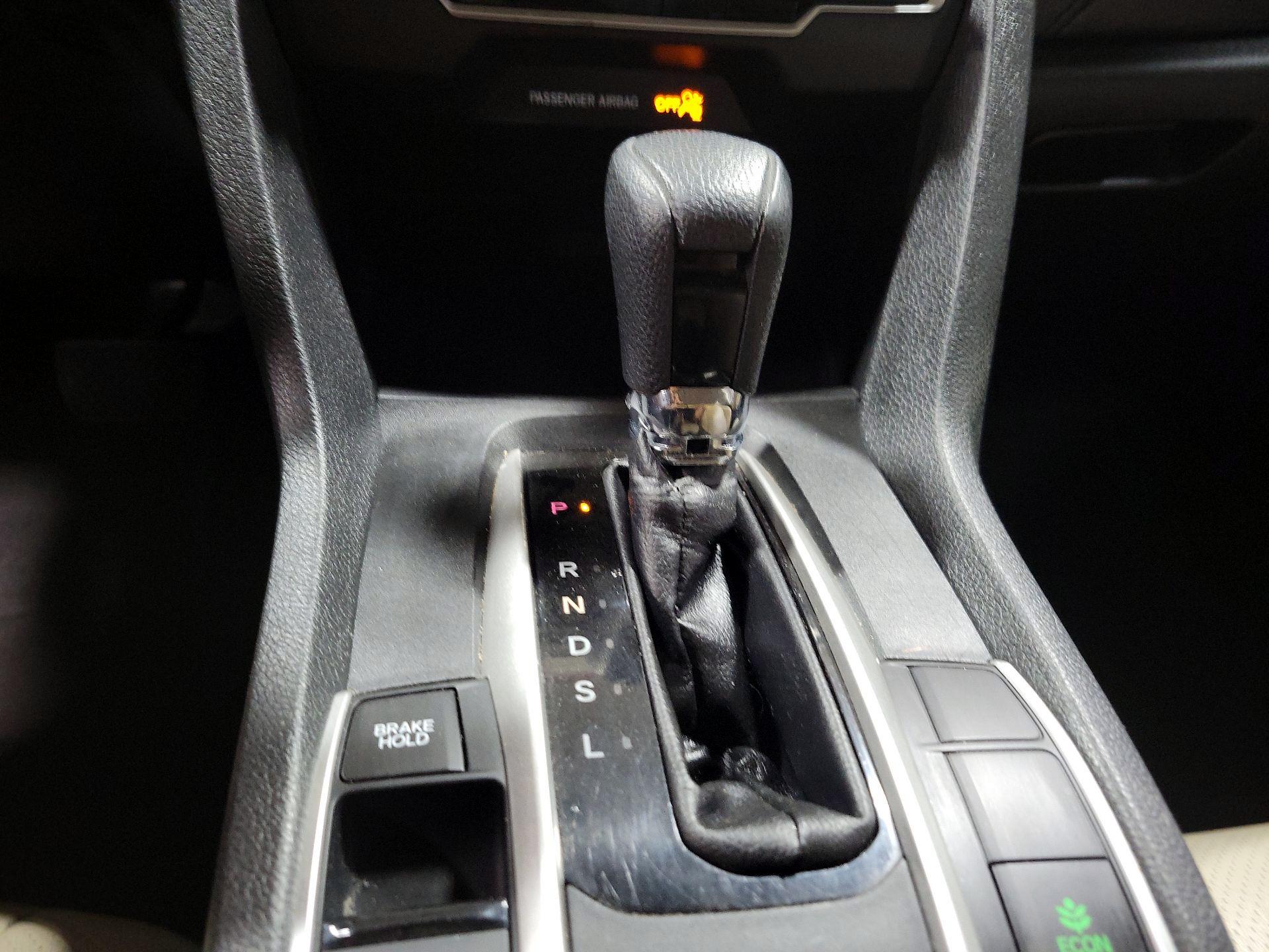 Thumbnail: 2016 Honda Civic - 17