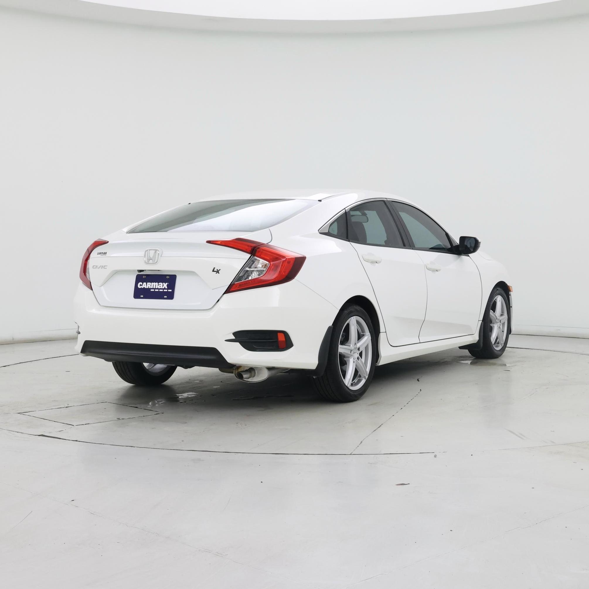 Thumbnail: 2016 Honda Civic - 8