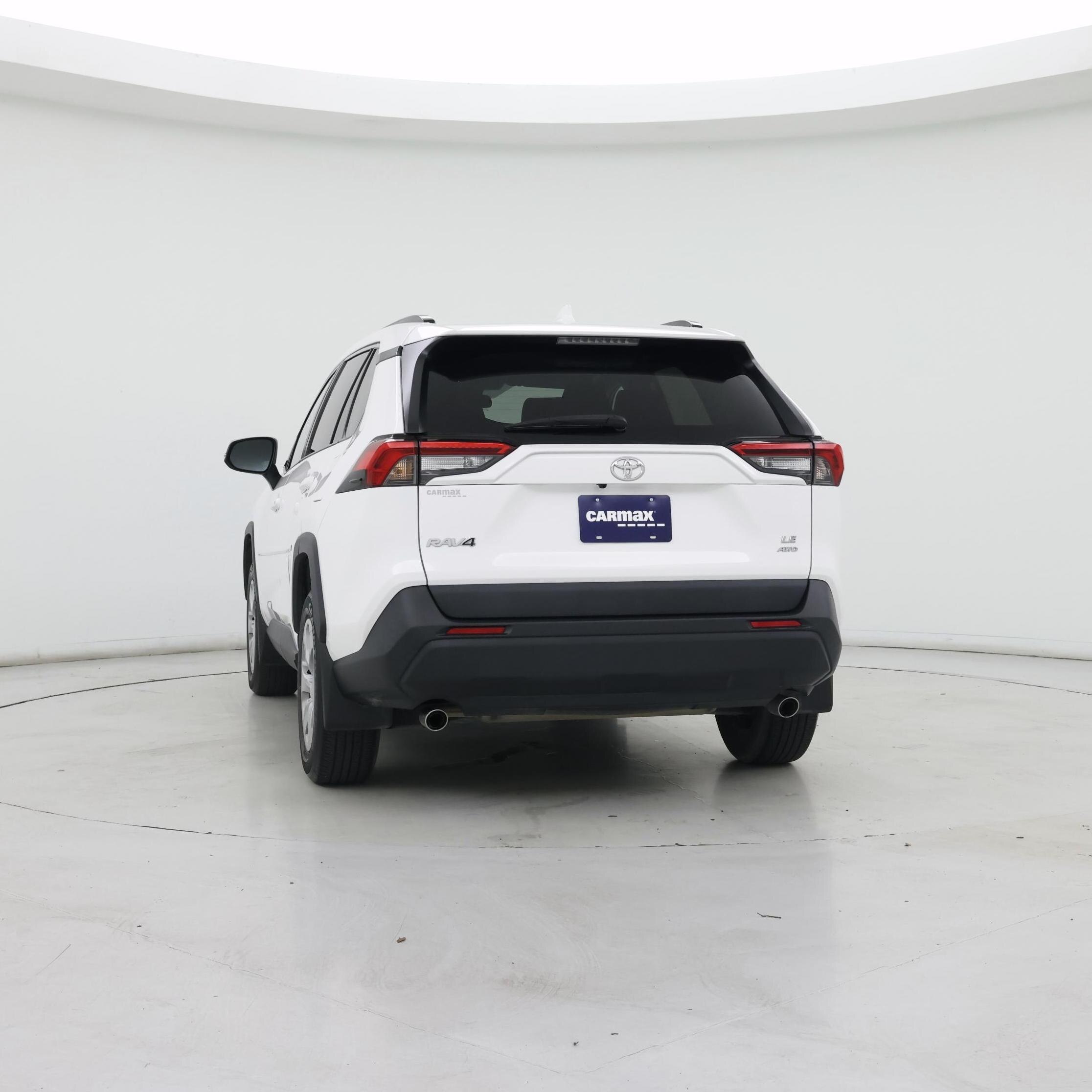 Thumbnail: 2021 Toyota RAV4 - 6