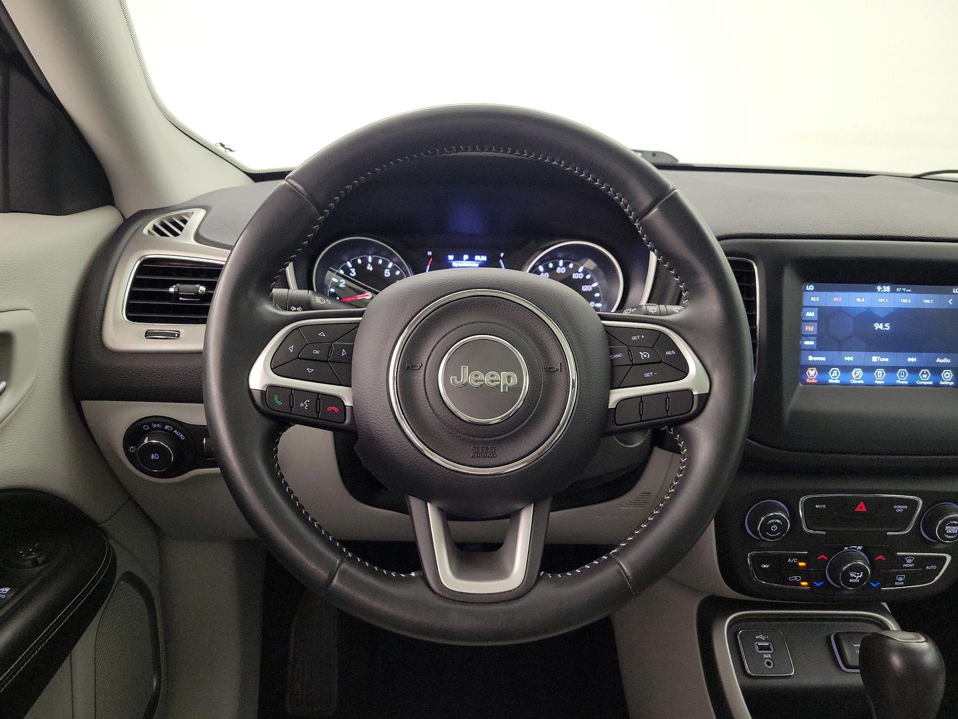 Thumbnail: 2019 Jeep Compass - 10