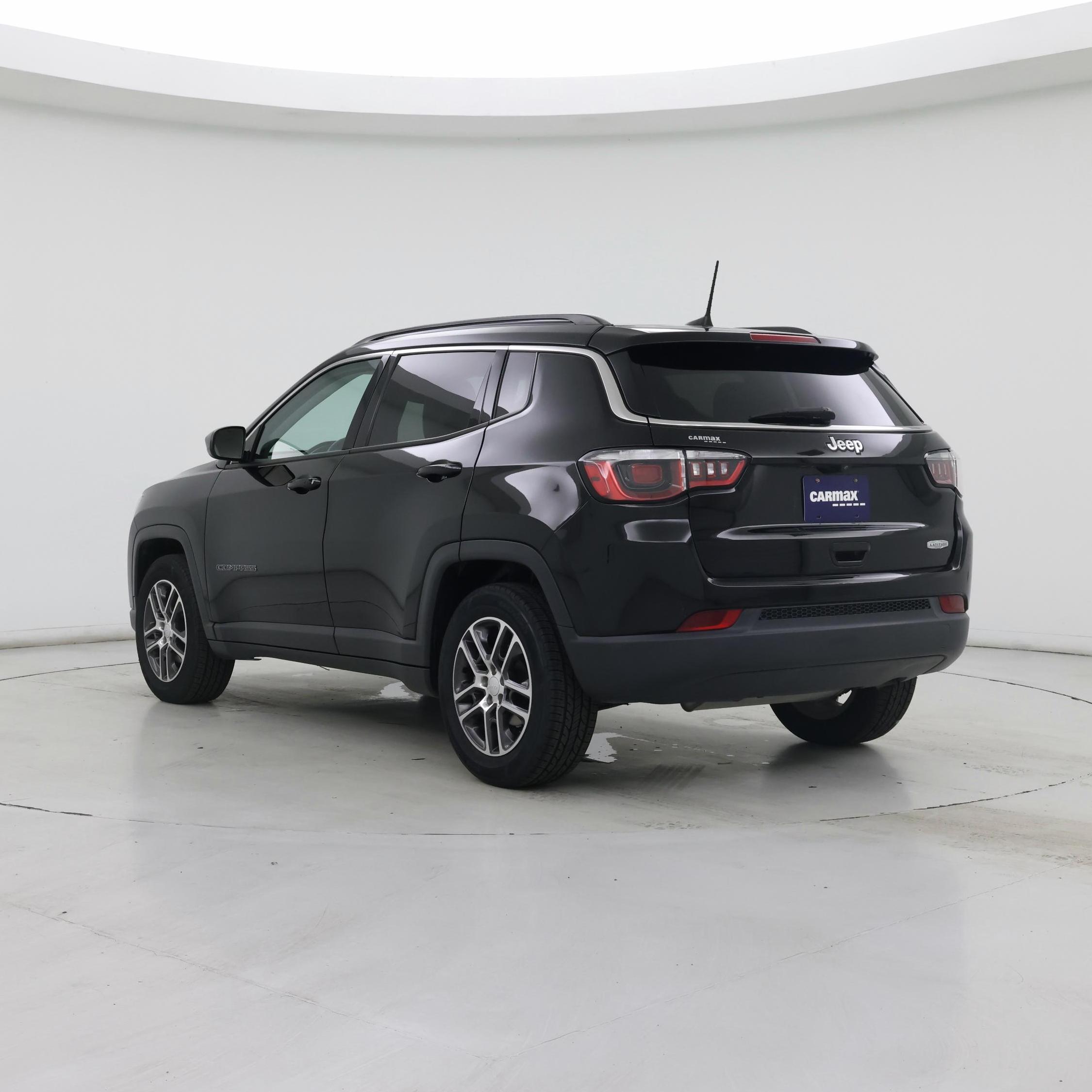 Thumbnail: 2019 Jeep Compass - 2