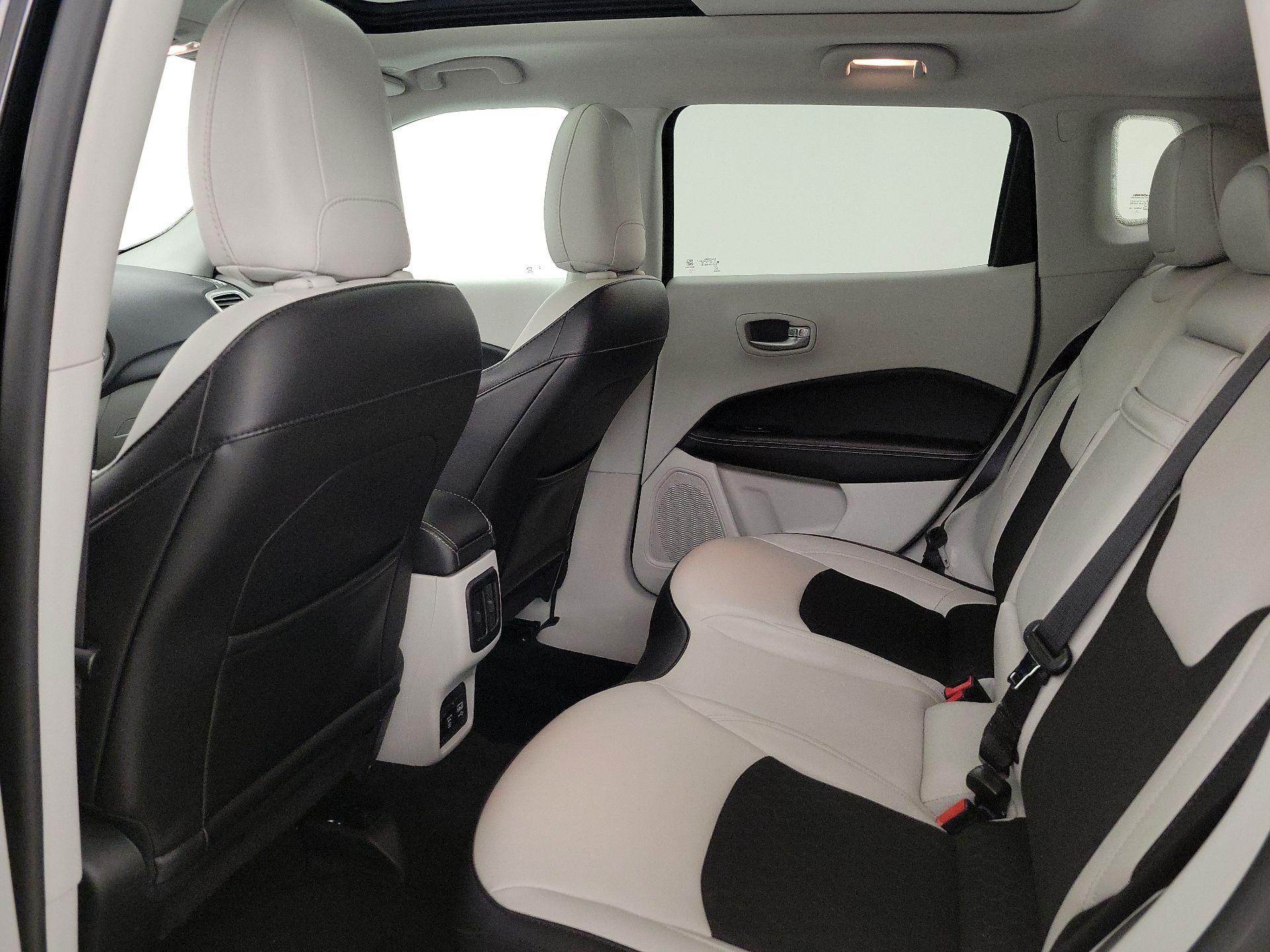 Thumbnail: 2019 Jeep Compass - 19