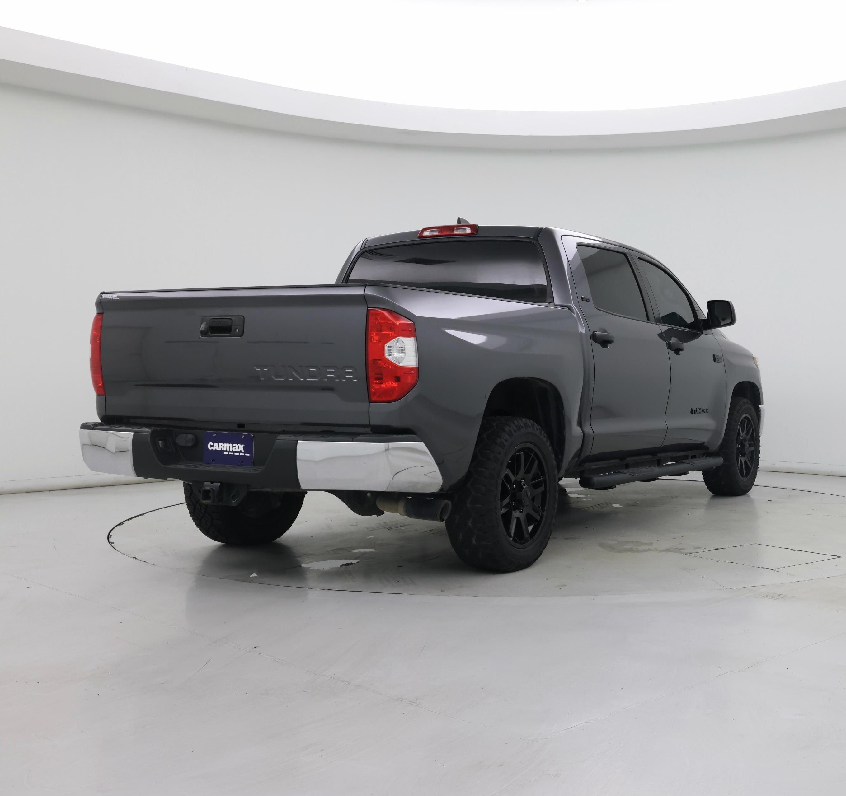 Thumbnail: 2021 Toyota Tundra - 8