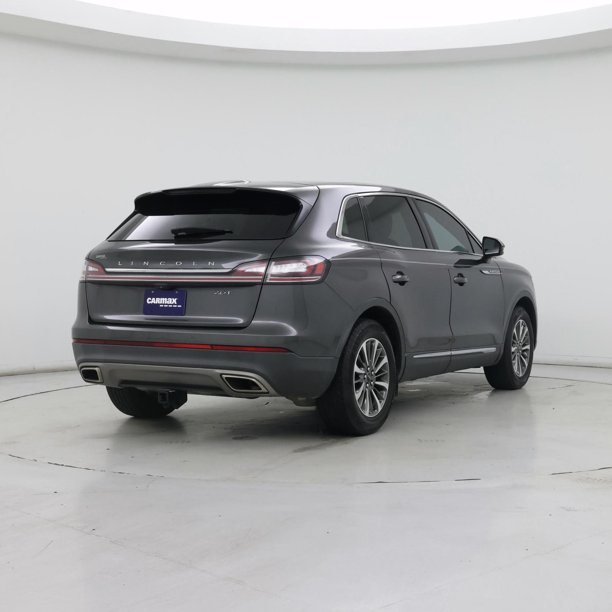 Thumbnail: 2020 Lincoln Nautilus - 8