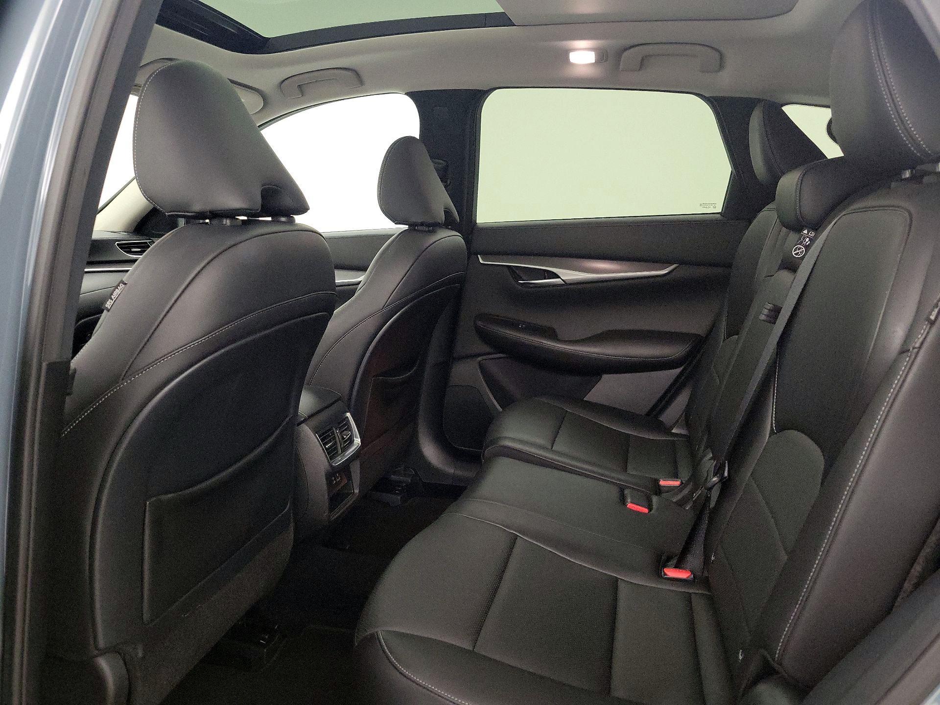 Thumbnail: 2023 INFINITI QX50 - 19