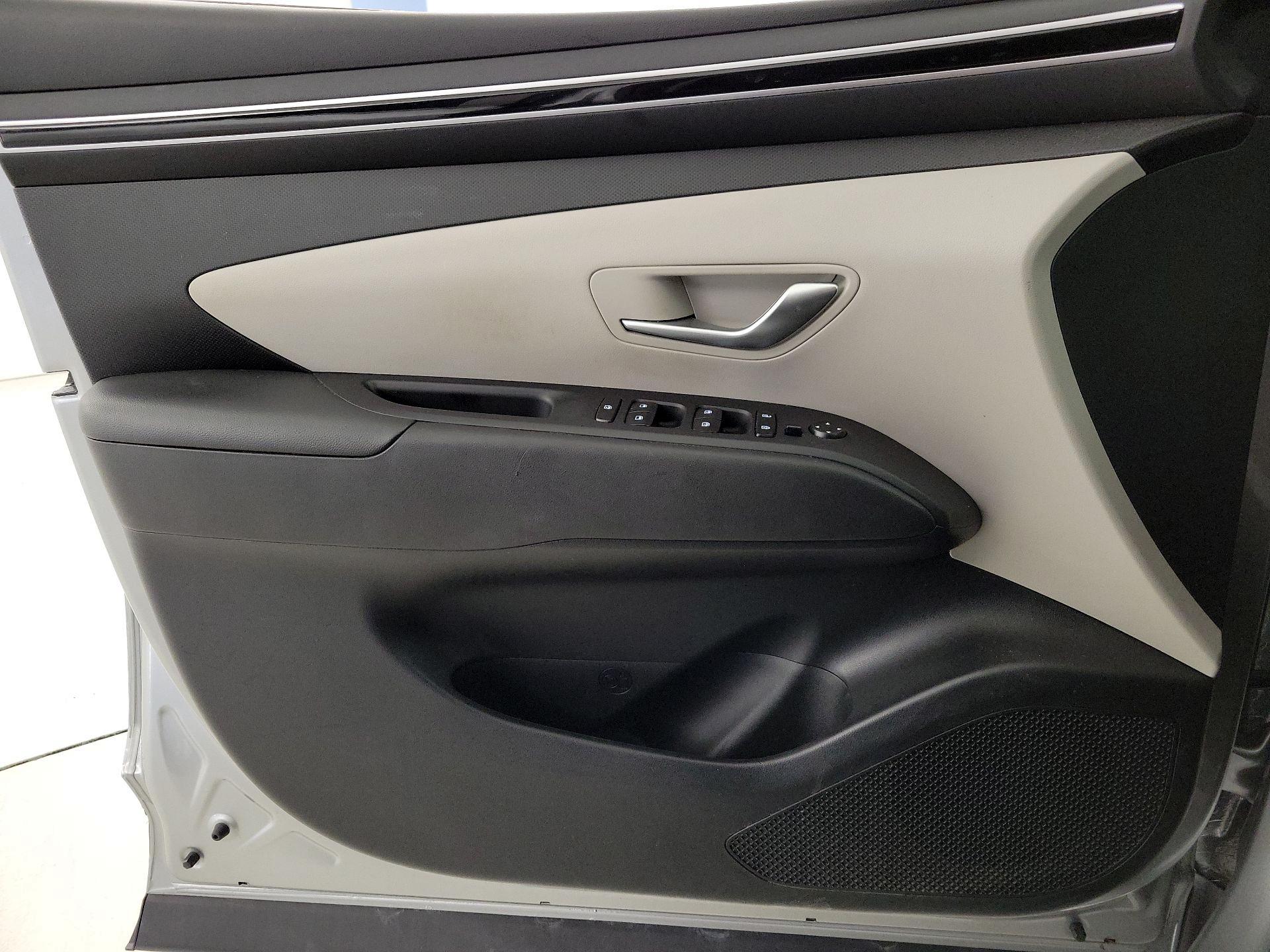 Thumbnail: 2023 Hyundai Tucson - 12
