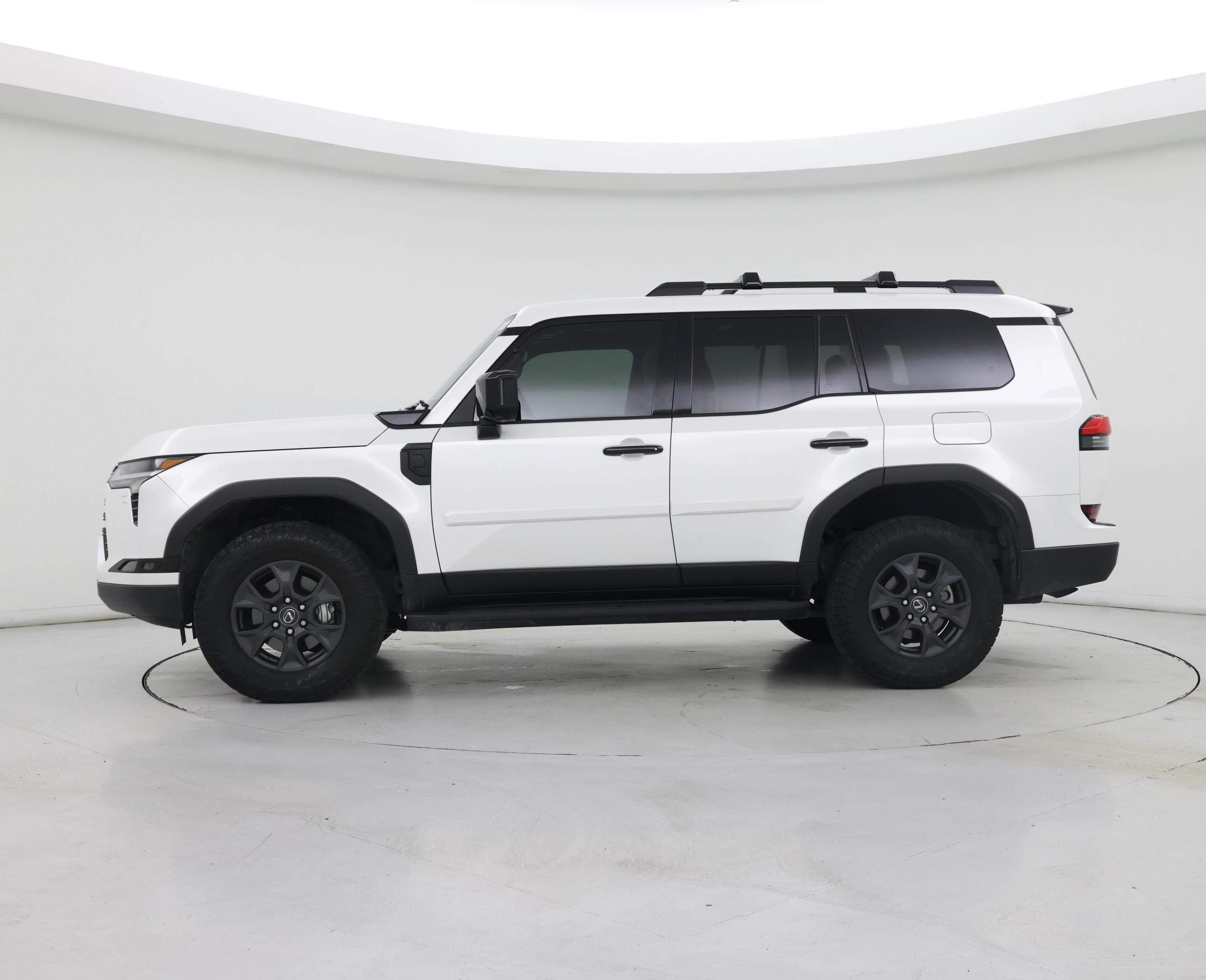 Thumbnail: 2024 Lexus GX - 3
