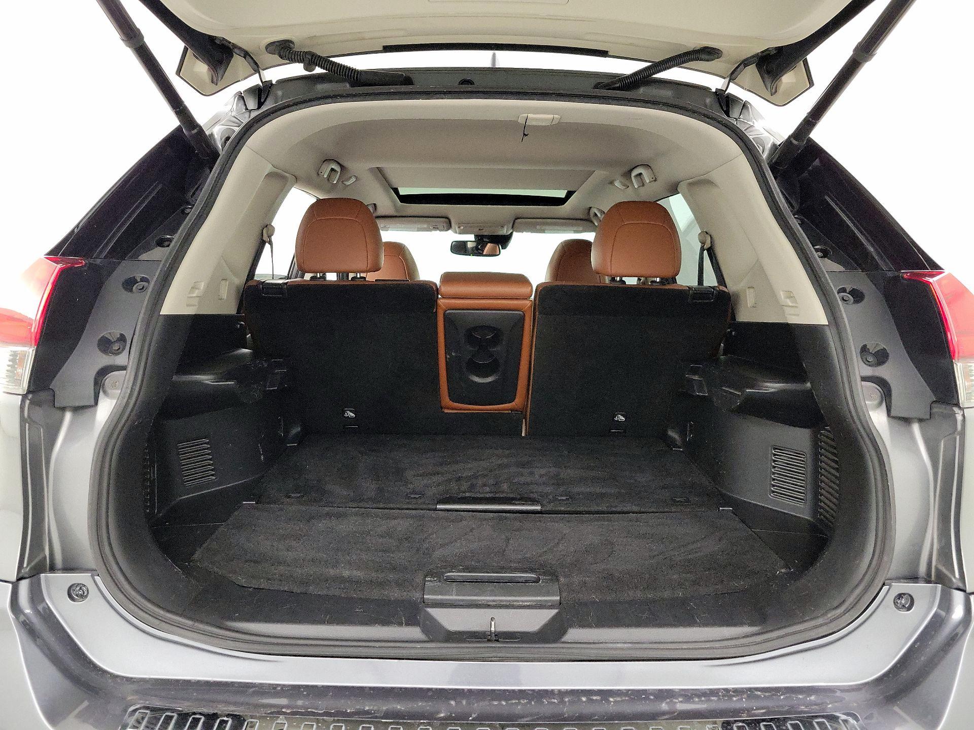 Thumbnail: 2018 Nissan Rogue - 20