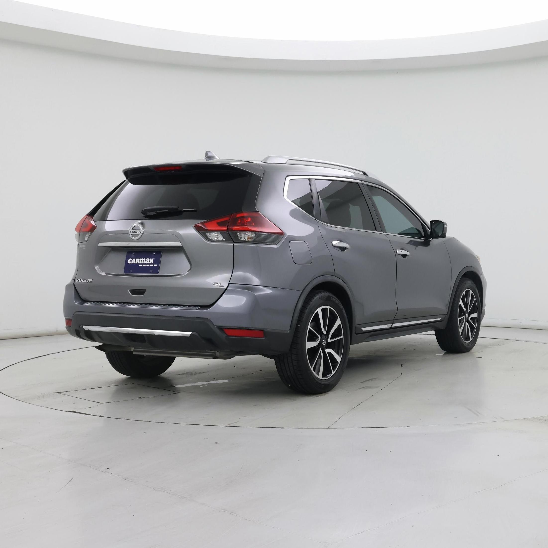 Thumbnail: 2018 Nissan Rogue - 8
