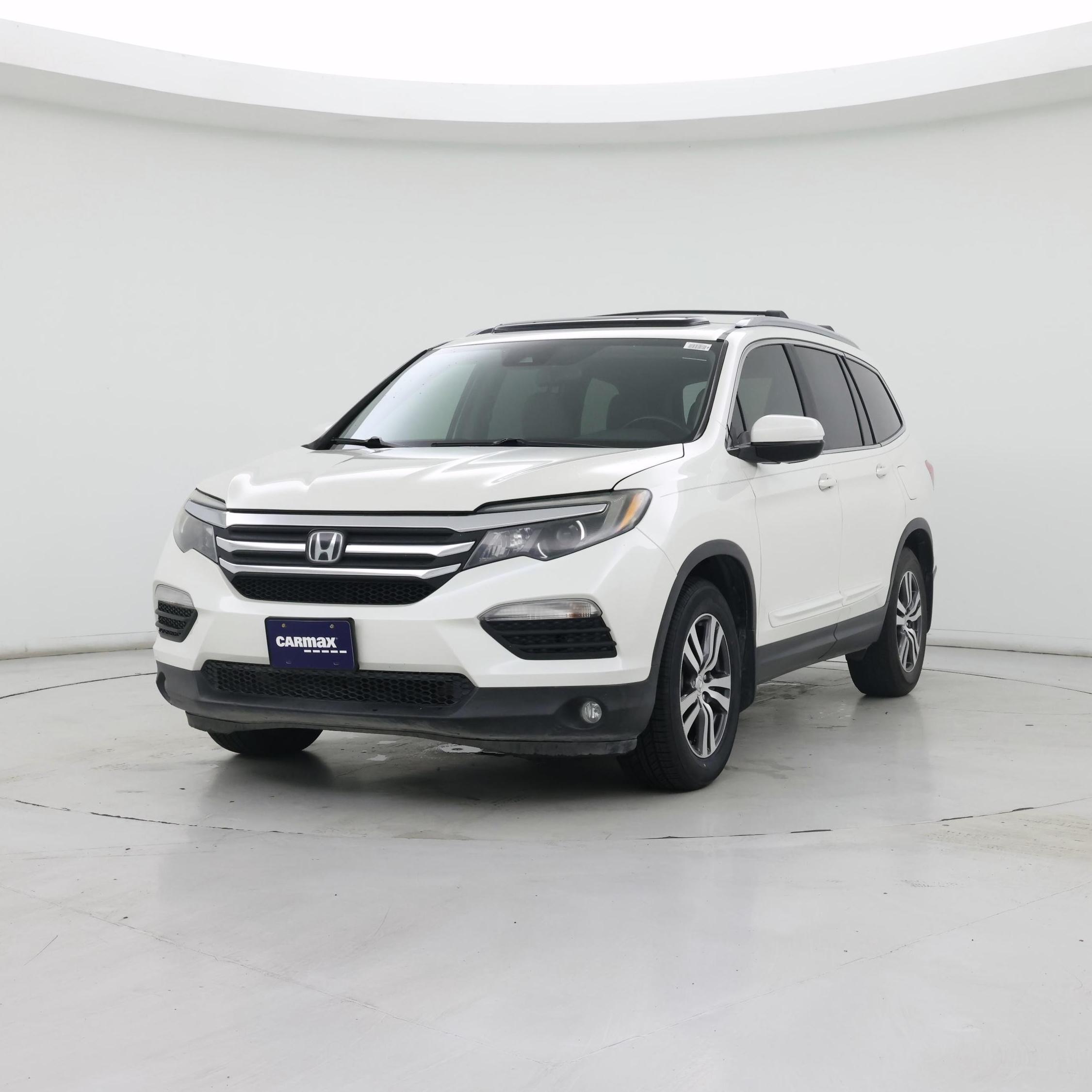 Thumbnail: 2016 Honda Pilot - 4