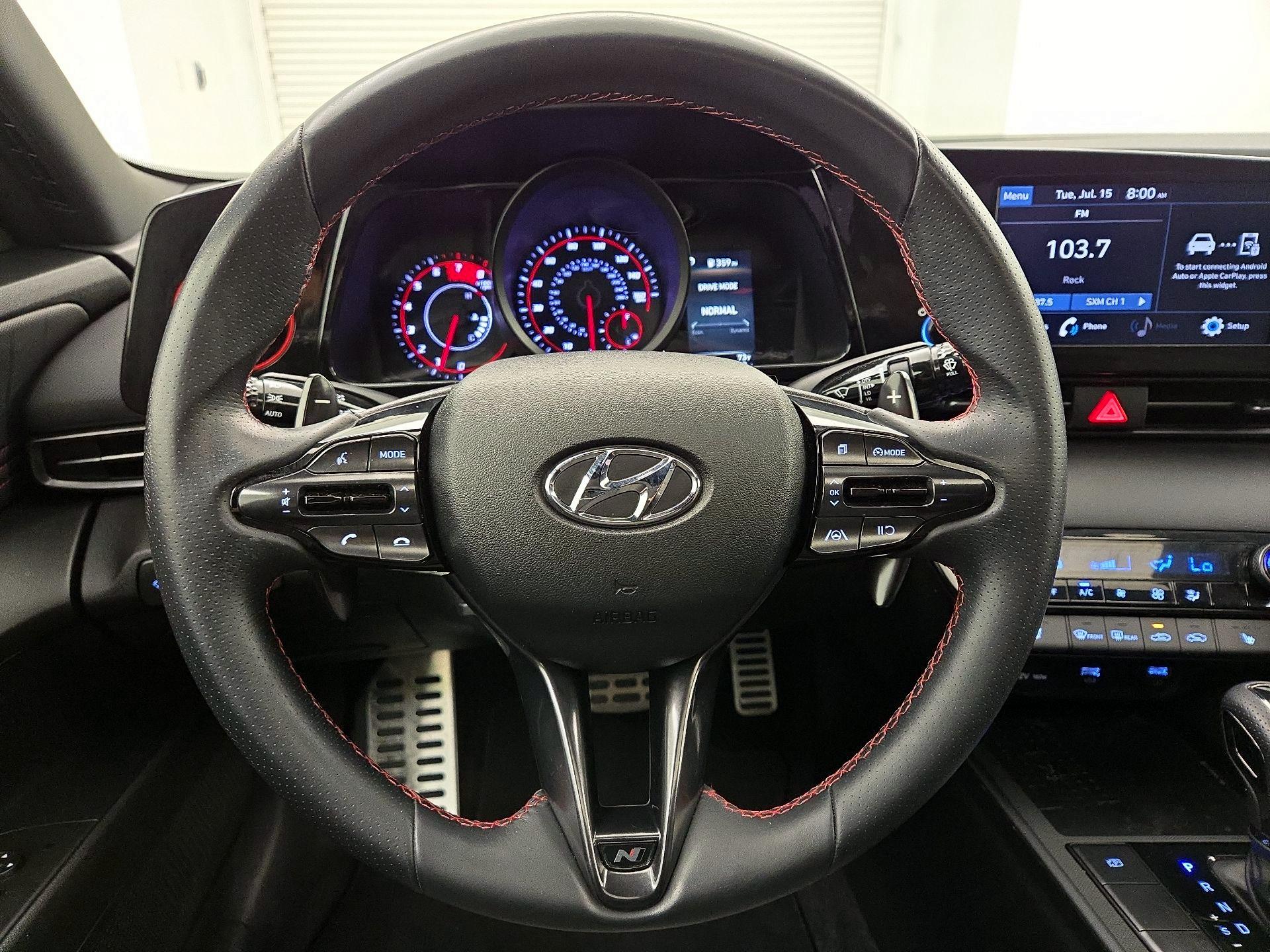 Thumbnail: 2022 Hyundai Elantra - 10
