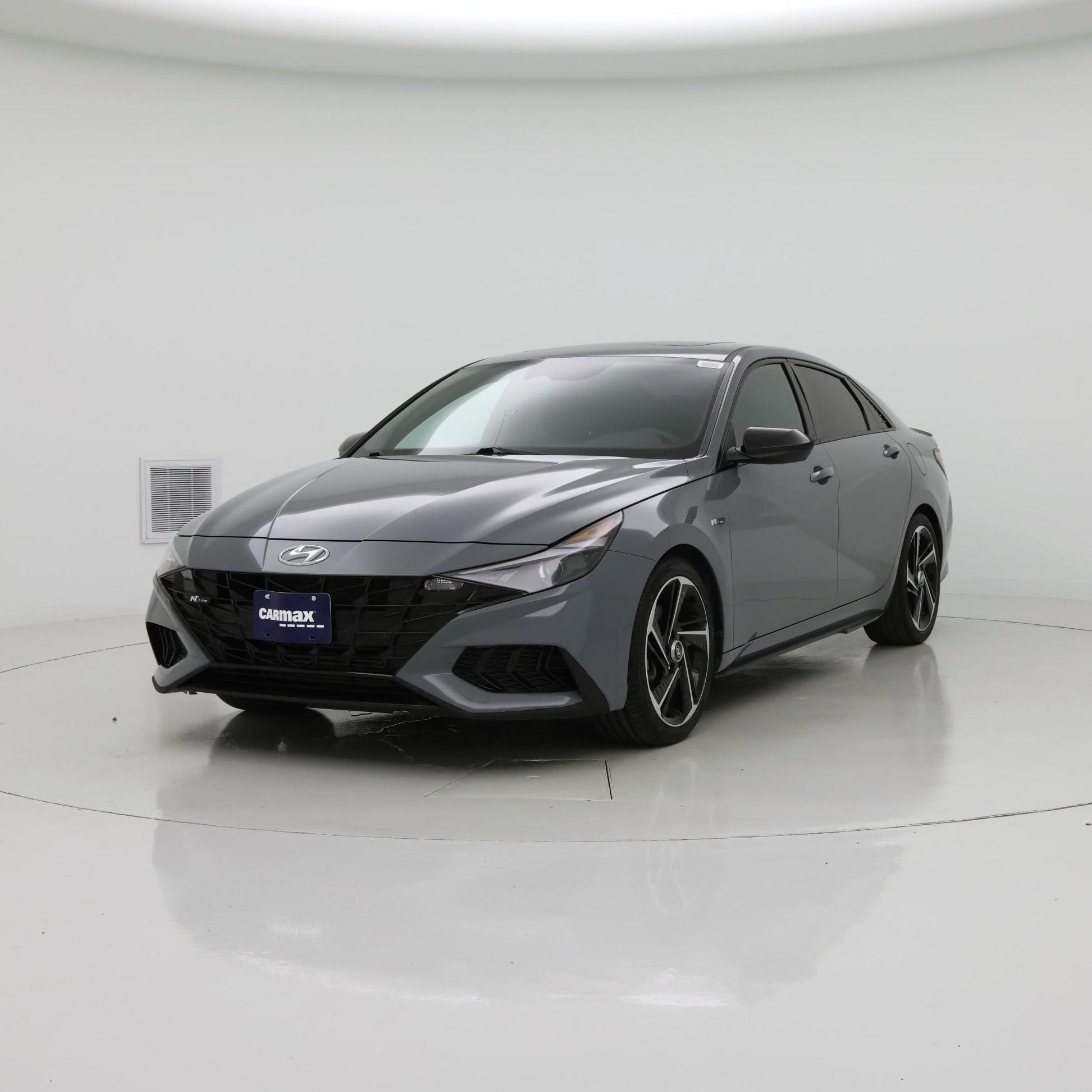 Thumbnail: 2022 Hyundai Elantra - 4