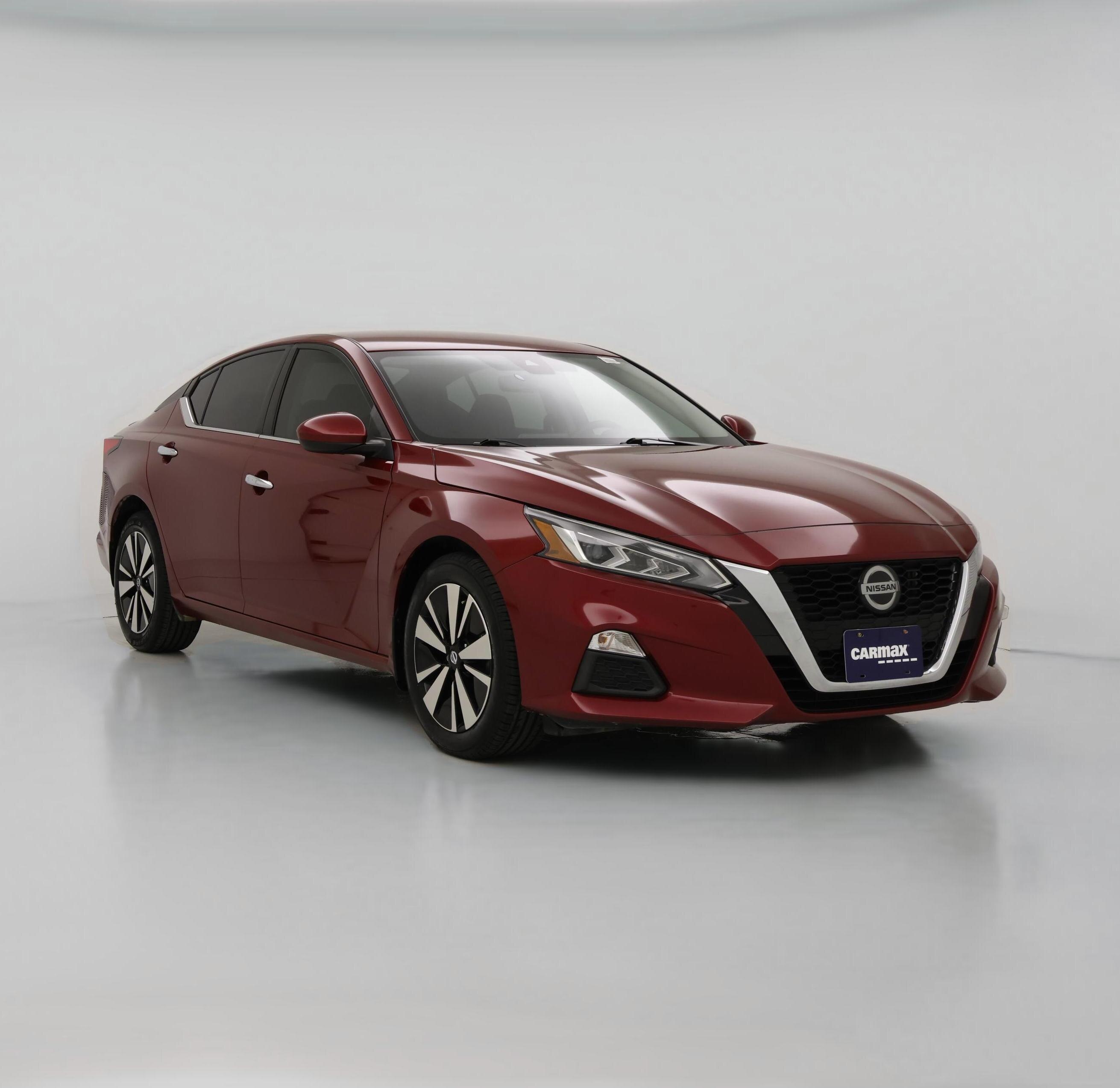 Thumbnail: 2022 Nissan Altima - 1