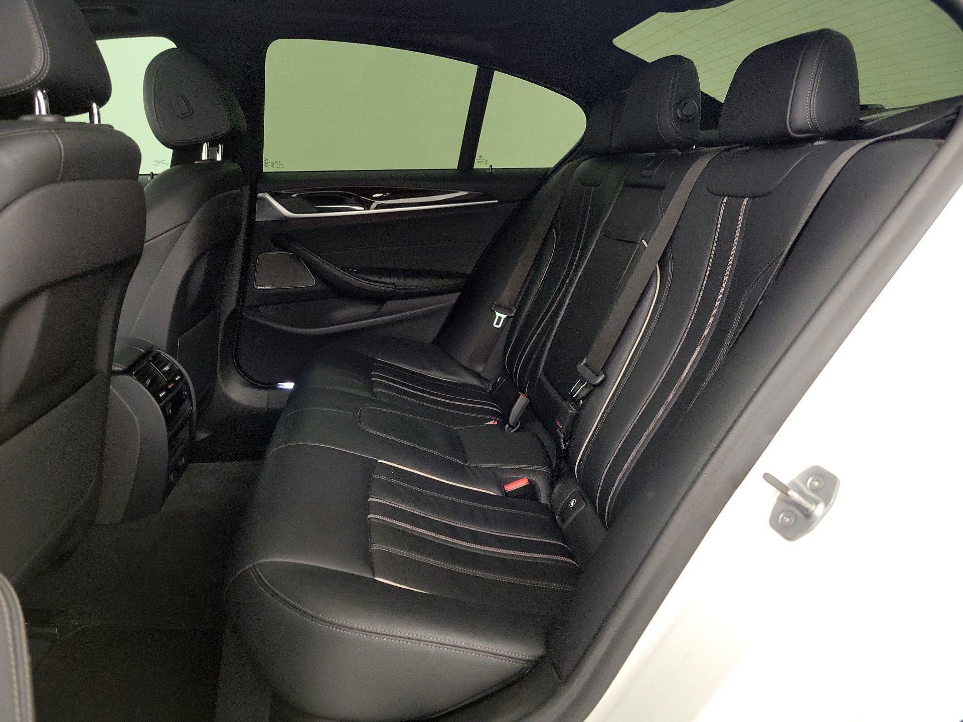 Thumbnail: 2019 BMW 5 Series - 20